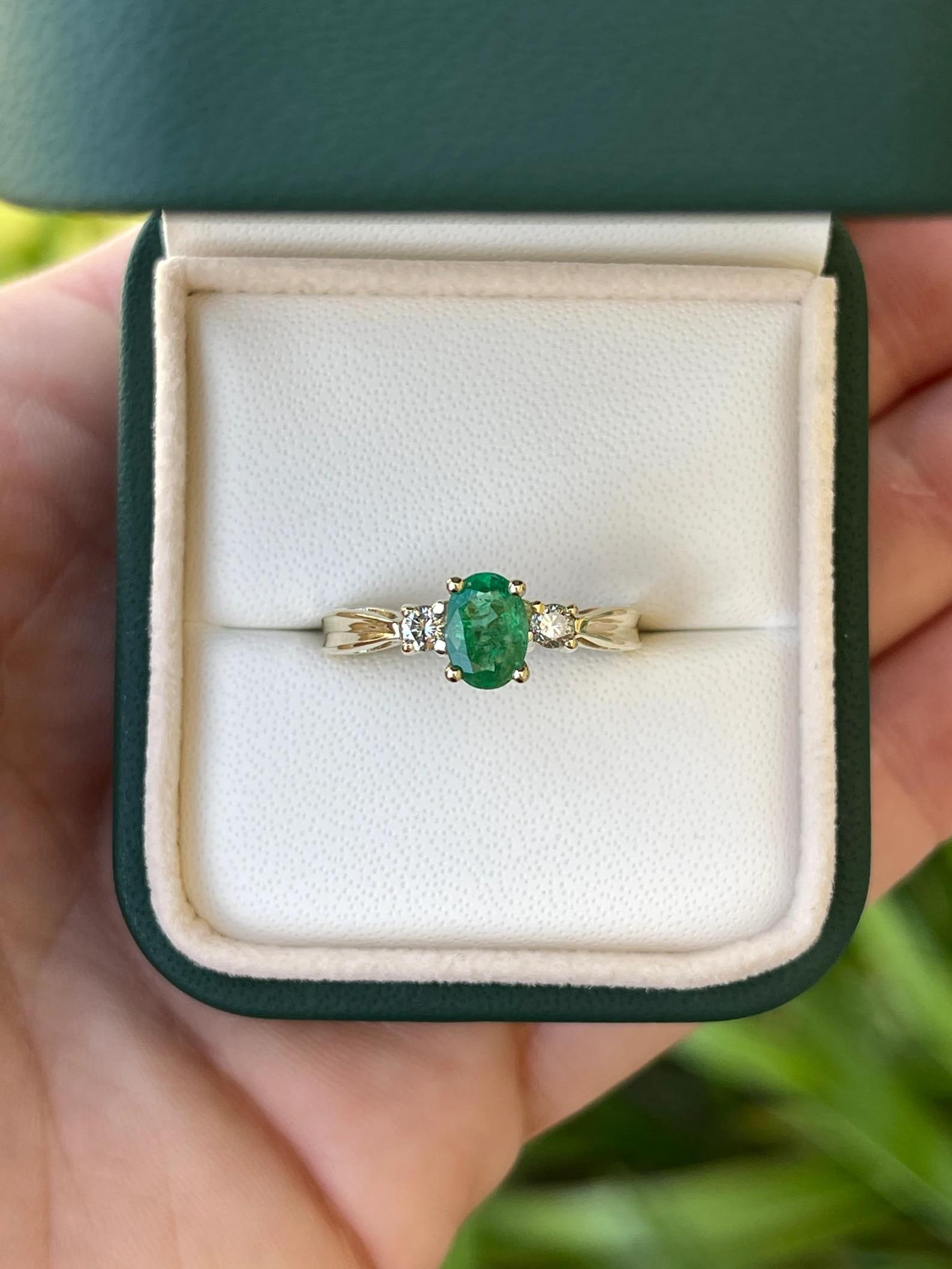 1.34tcw Natural Vivid Emerald & Diamond Accent Classic Three Stone Ring 14K In New Condition For Sale In Jupiter, FL