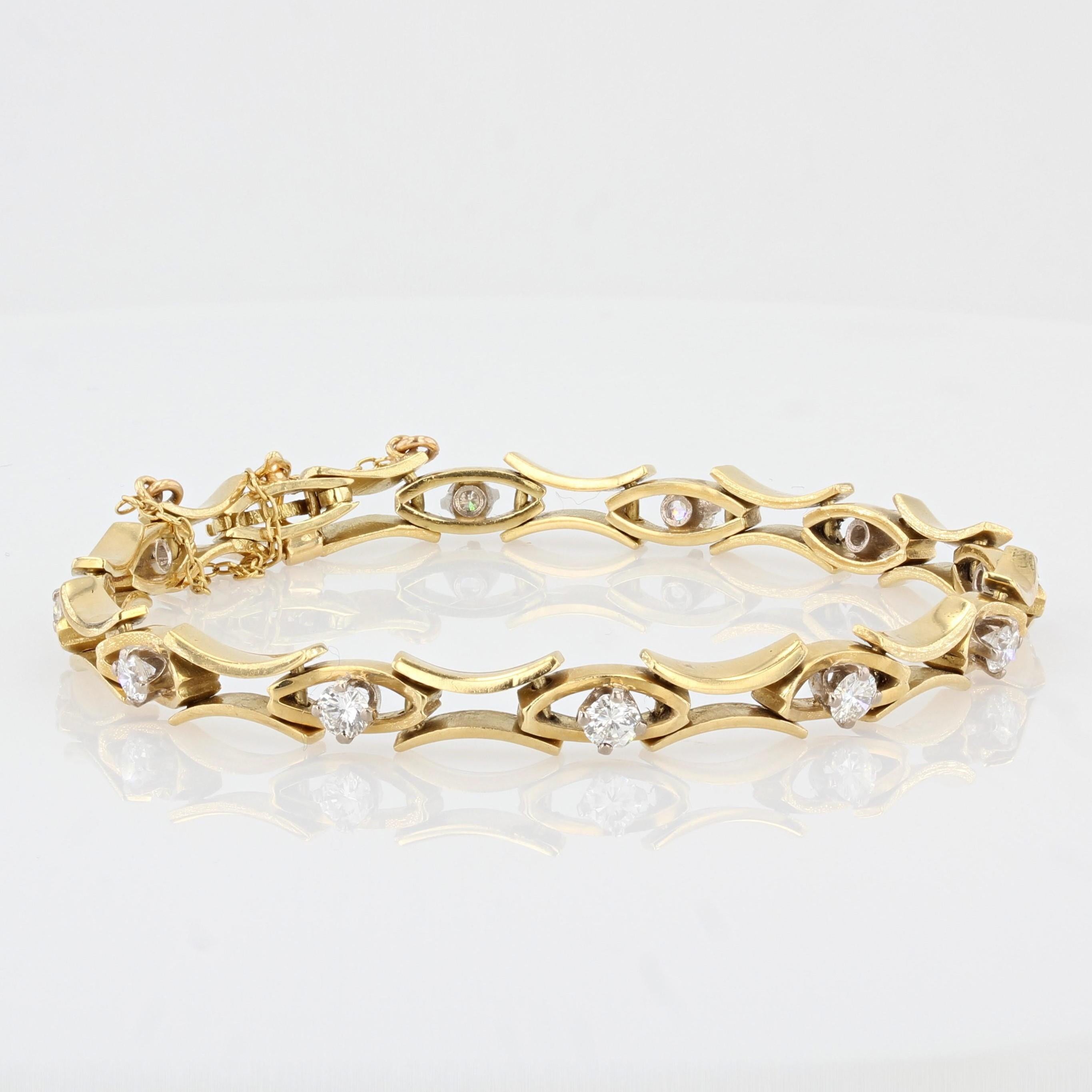 Brilliant Cut French 1, 35 carat Brillant Cut Diamond Gold Bracelet