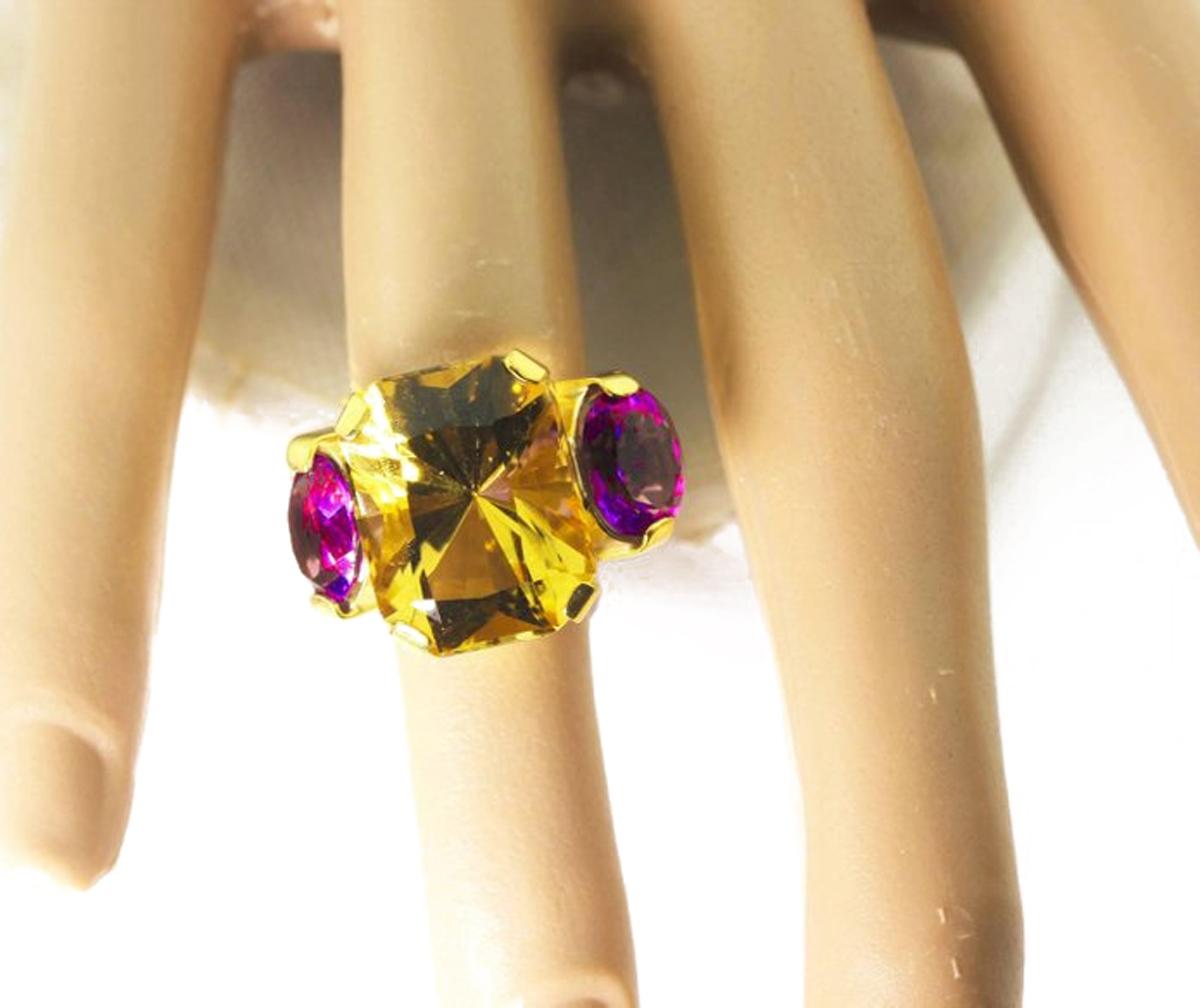 13.5 Carat Brilliant Yellow Heliodor Amethyst 18 kt Gold Cocktail Ring 2