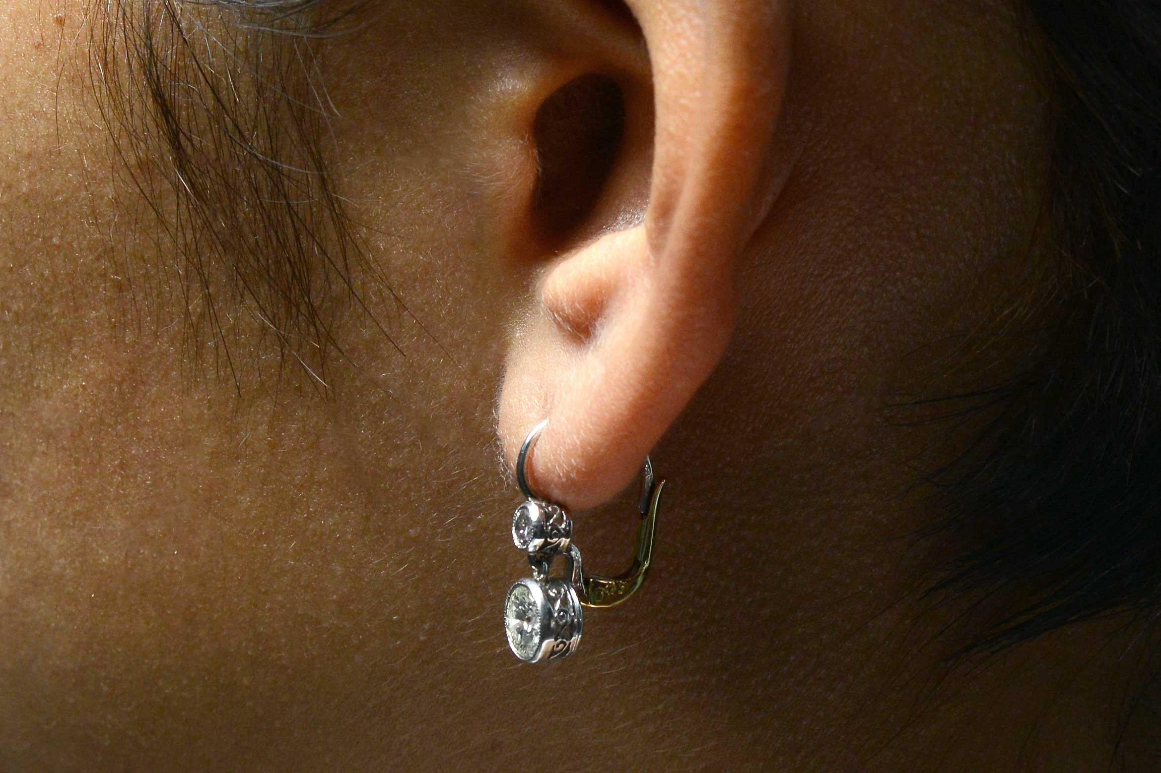 2 stone diamond drop earrings
