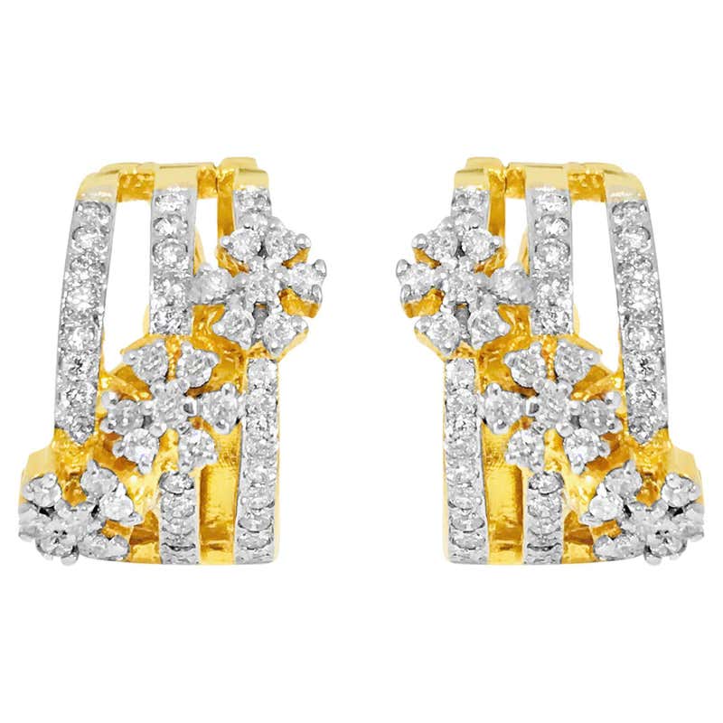 1.35 Carat Diamond 18 Karat Gold Leaf Stud Earrings For Sale at 1stDibs