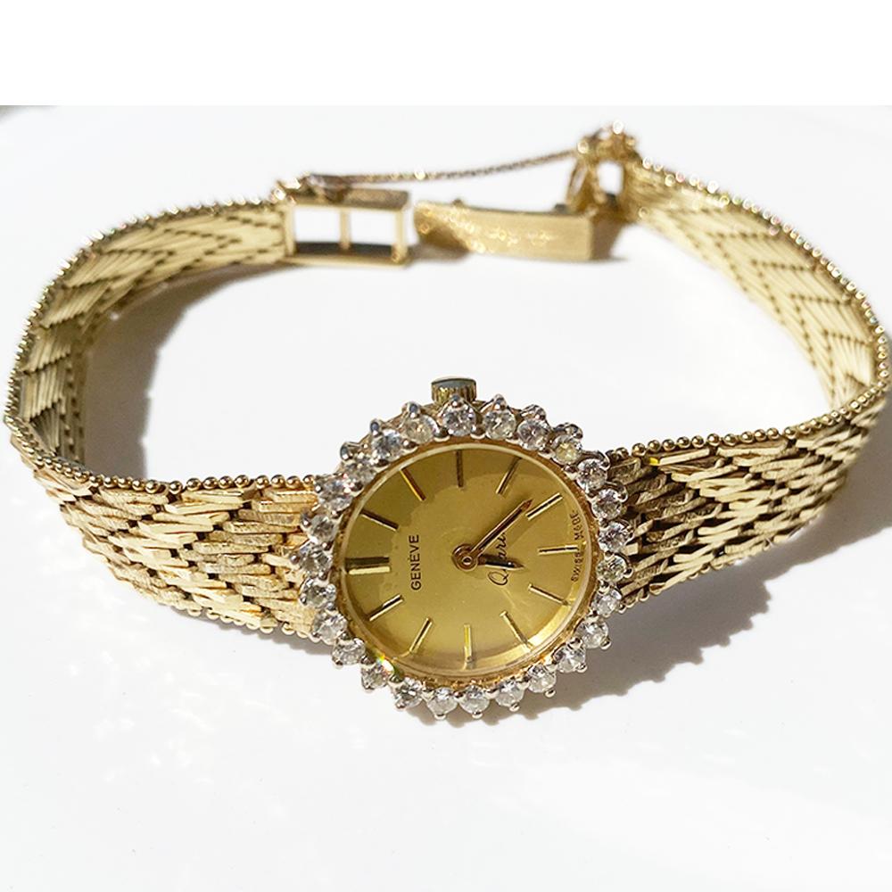 1.35 Carat Geneva Quartz Diamond Ladies Watch 14 Karat Yellow Gold In Good Condition In Laguna Hills, CA