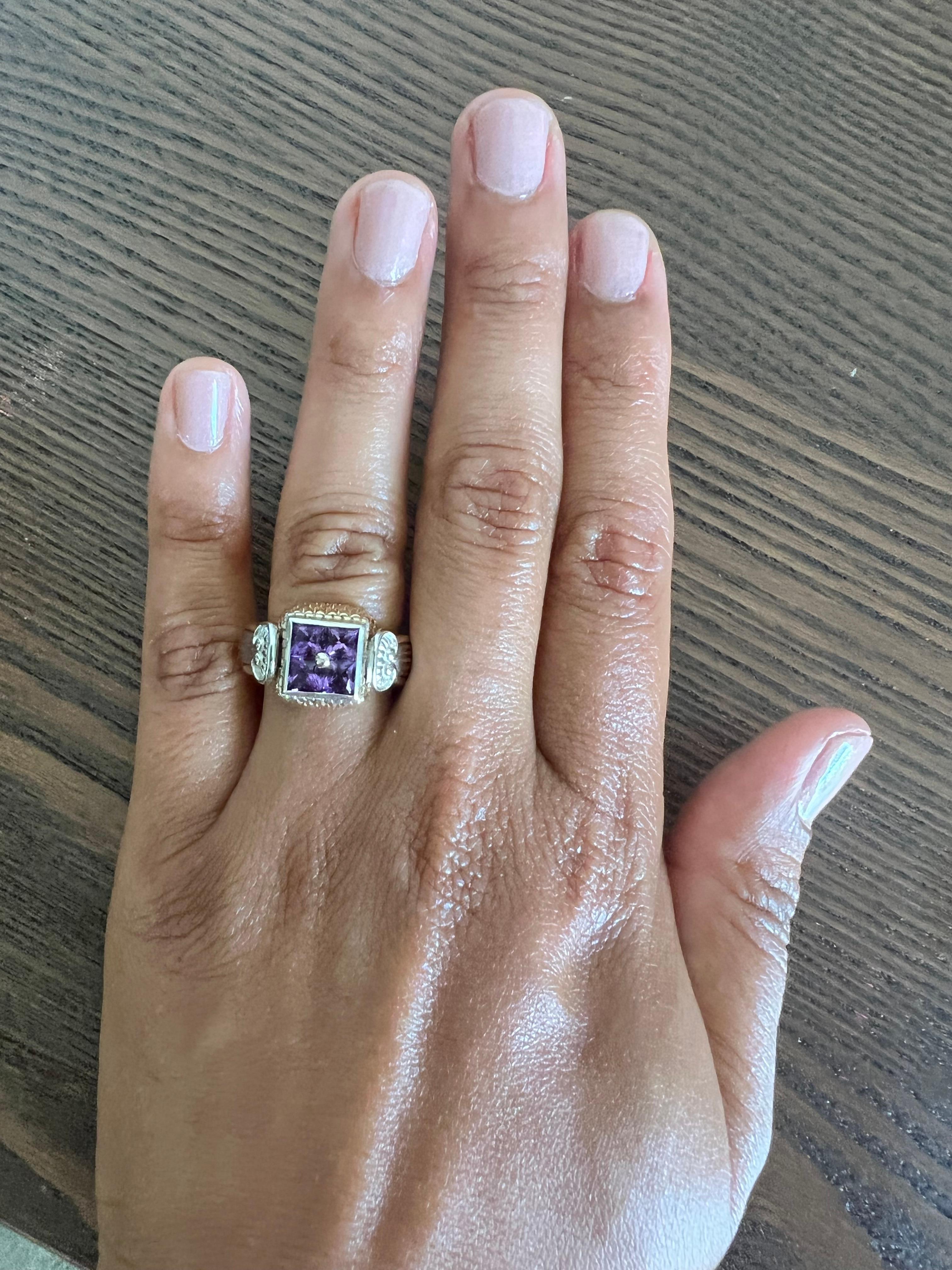 Bague en or jaune blanc 14 carats avec améthyste naturelle de 1,35 carat Pour femmes en vente