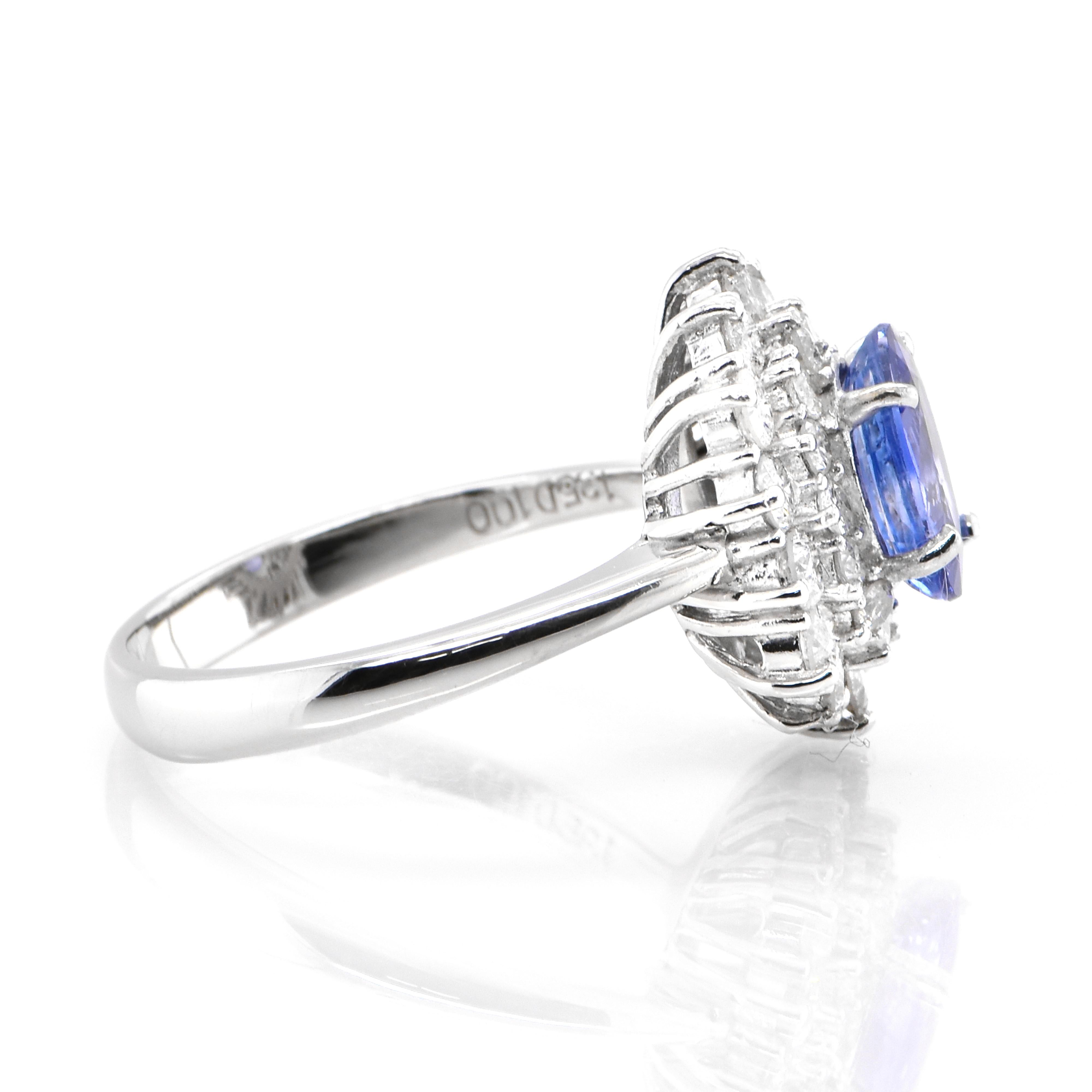 1.35 Carat Natural 'Cornflower Blue' Sapphire and Diamond Made in Platinum In New Condition For Sale In Tokyo, JP