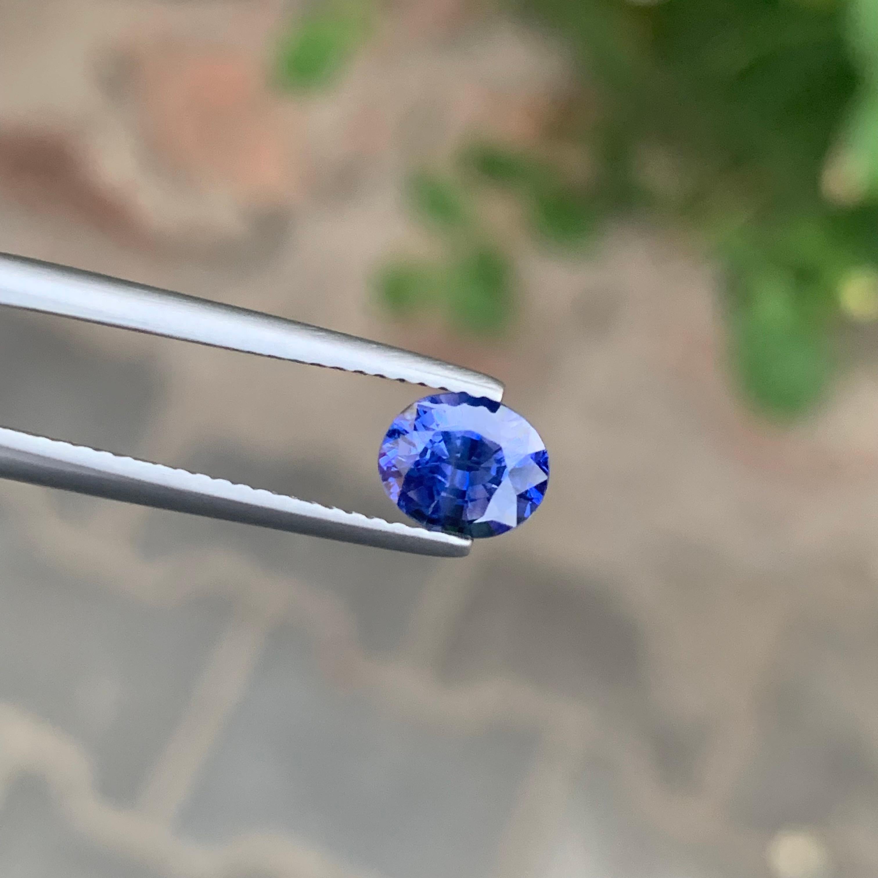 1.35 Carat Natural Loose Blue Sapphire Oval Shape Gemstone For Sale 6