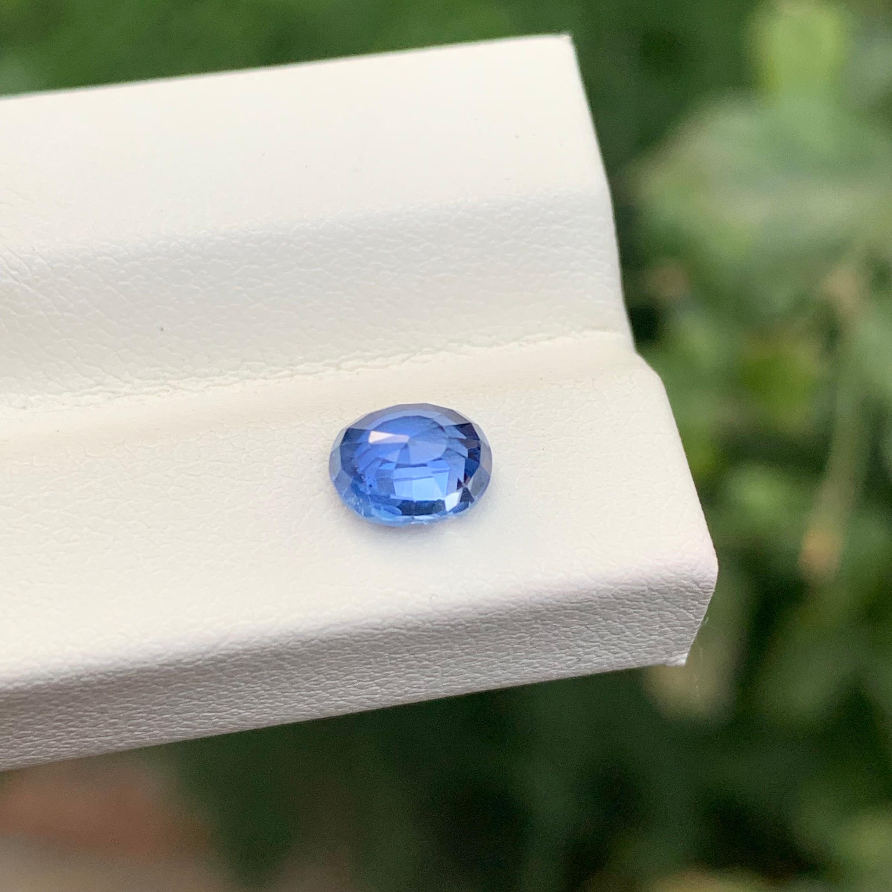 1.35 Carat Natural Loose Blue Sapphire Oval Shape Gemstone For Sale 7