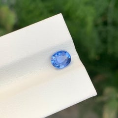 1,35 carati di zaffiro blu naturale sfuso di forma ovale