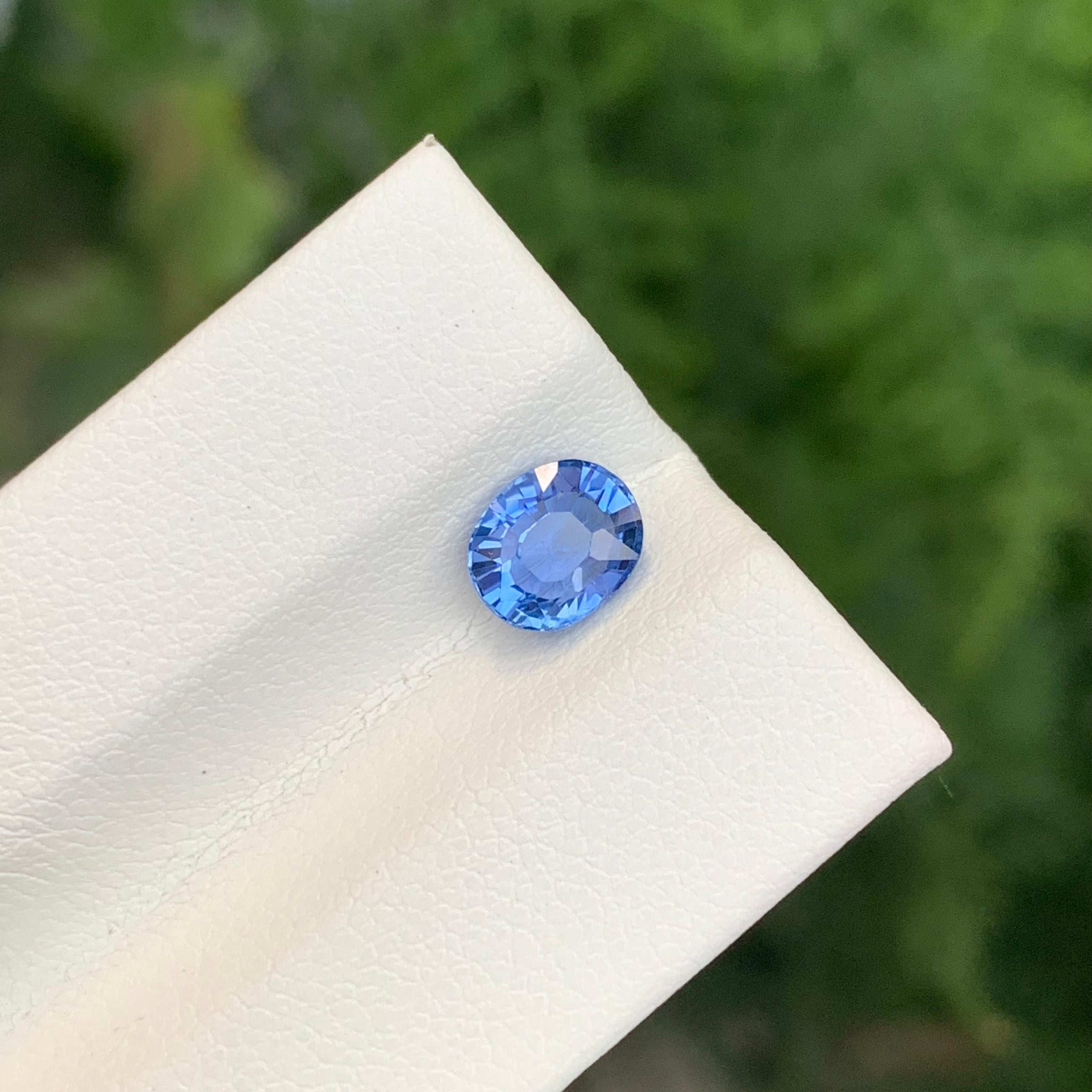 Women's or Men's 1.35 Carat Natural Loose Blue Sapphire Oval Shape Gemstone For Sale
