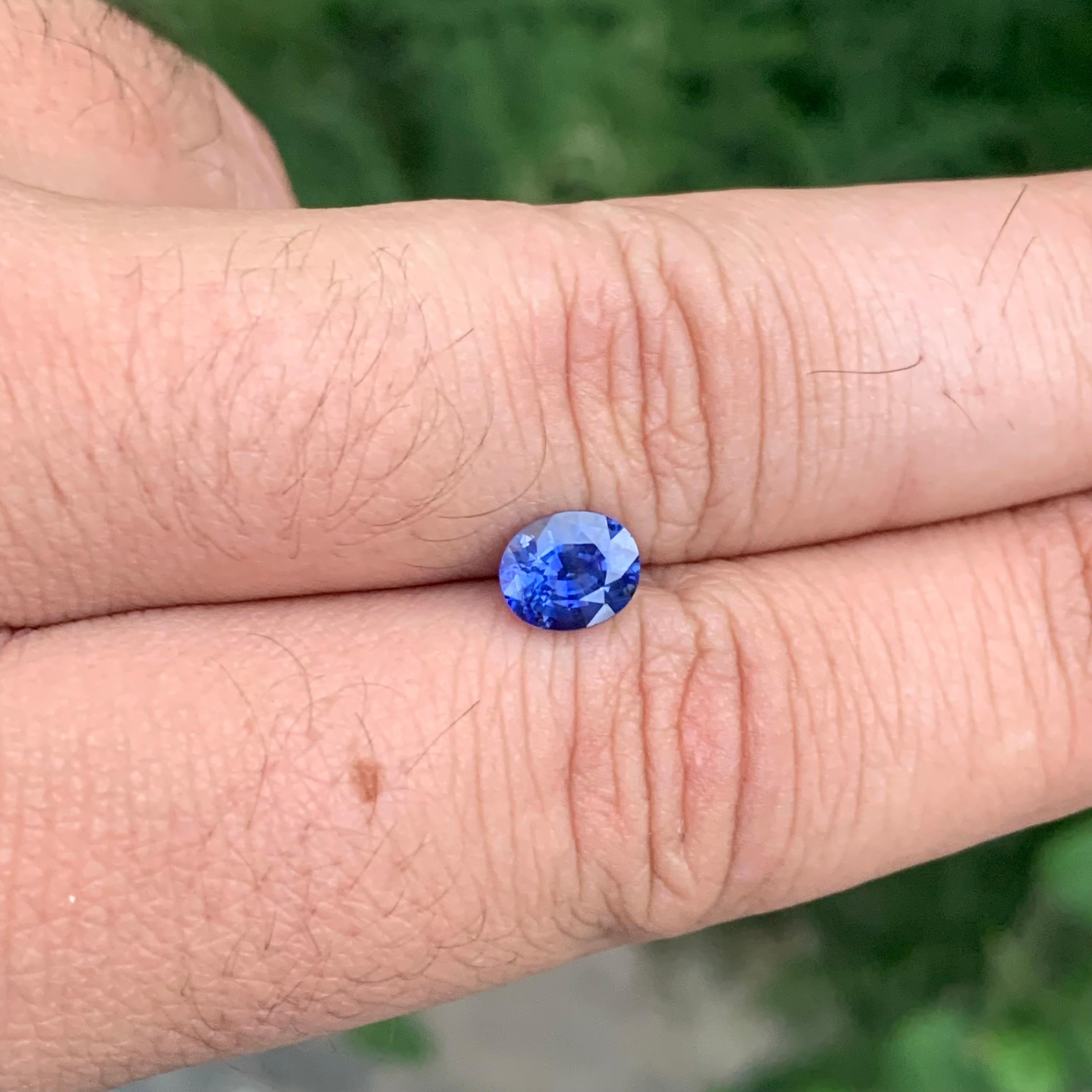 1.35 Carat Natural Loose Blue Sapphire Oval Shape Gemstone For Sale 1