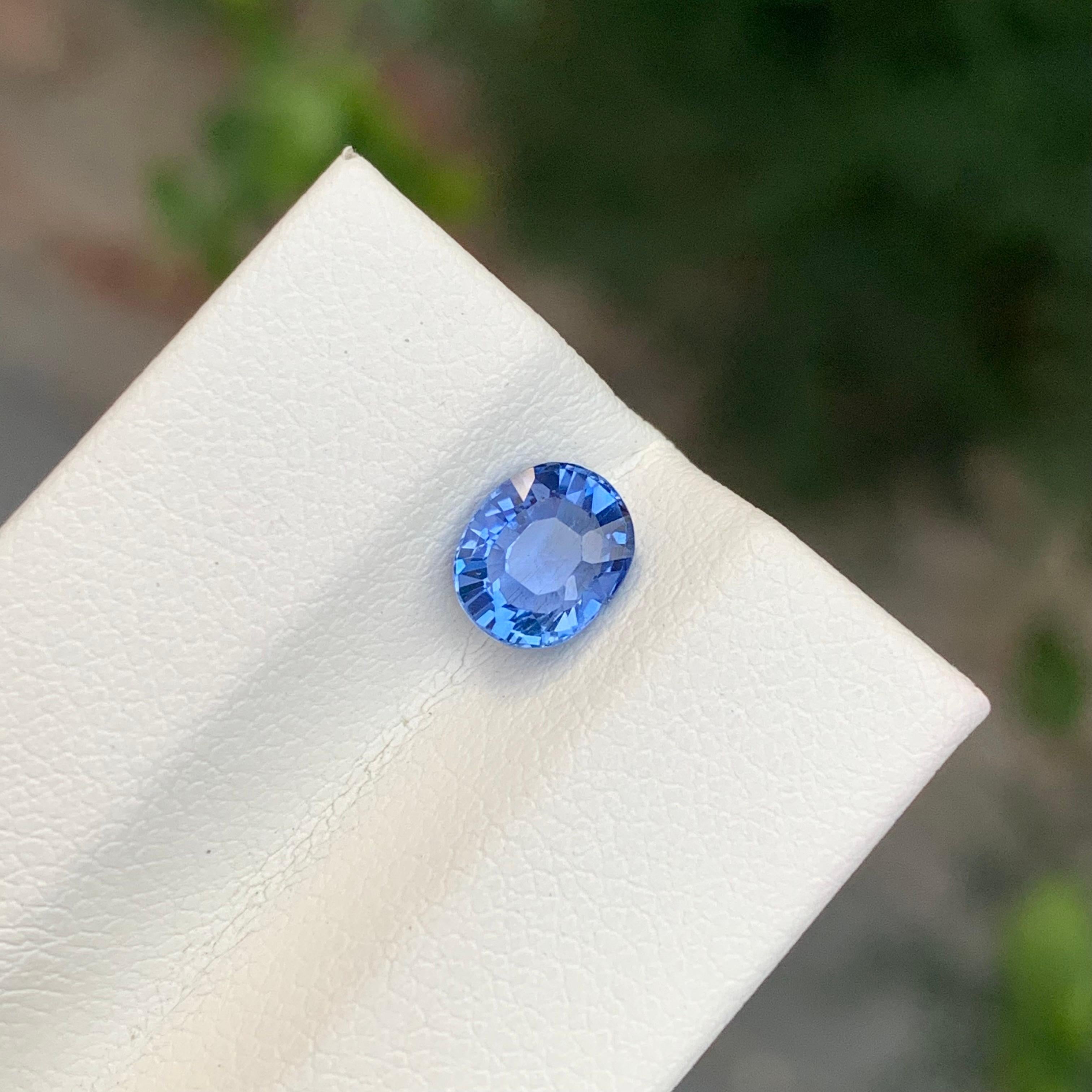 1.35 Carat Natural Loose Blue Sapphire Oval Shape Gemstone For Sale 2