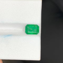 1.35 Carat Natural Loose Green Emerald Gemstone Emerald Cut From Swat Pakistan