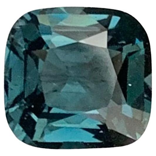 1.35 Carat Natural Loose Greenish Blue Spinel Gemstone (pierre de spinelle bleu verdâtre en vrac)