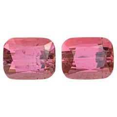 1,35 Karat natürlicher loser rosa Turmalin in Kissenform, Paar Edelsteine für Ohrringe in Kissenform