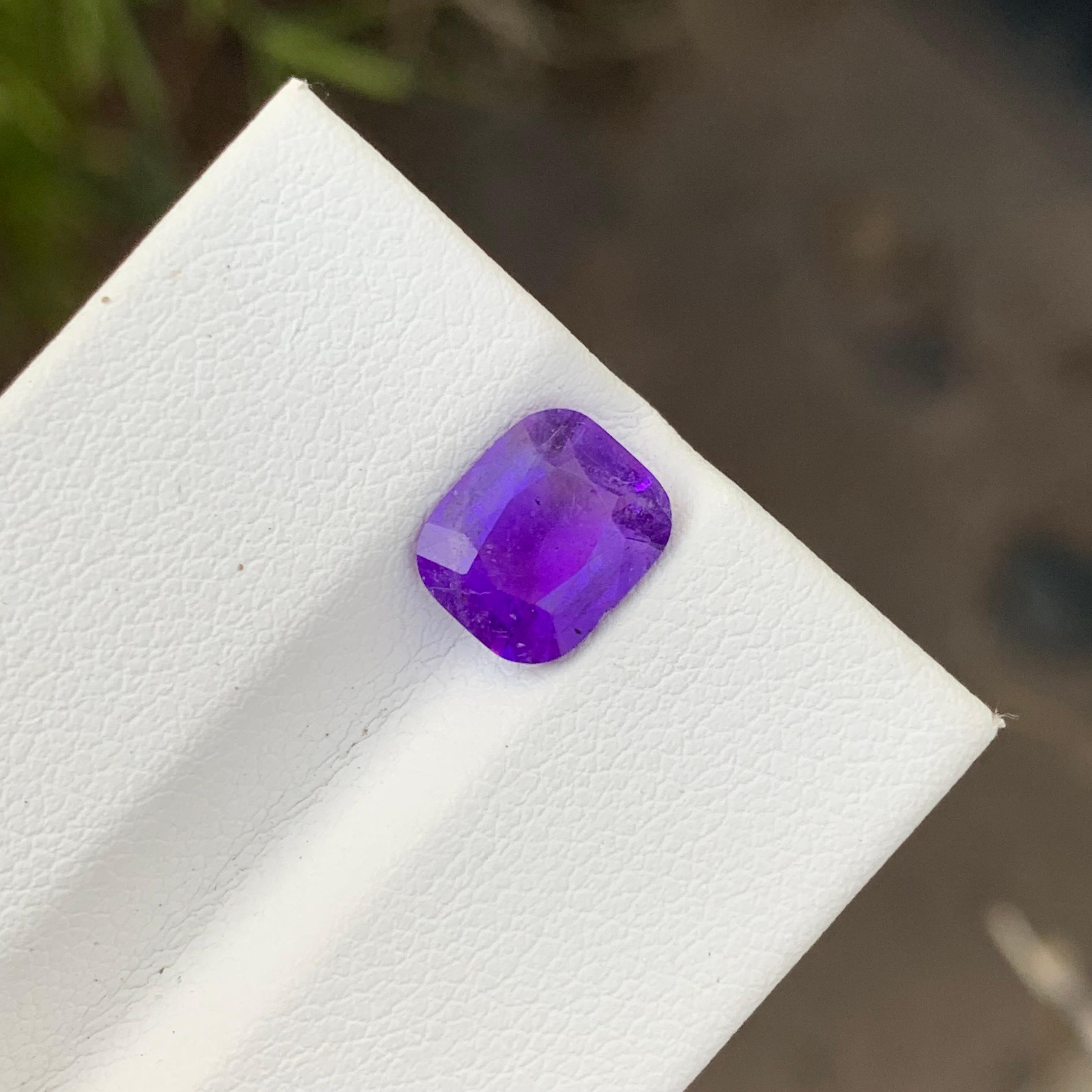 1,35 Karat natürlicher loser seltener Hackmanit Kissenform Edelstein für Ring im Zustand „Neu“ im Angebot in Peshawar, PK