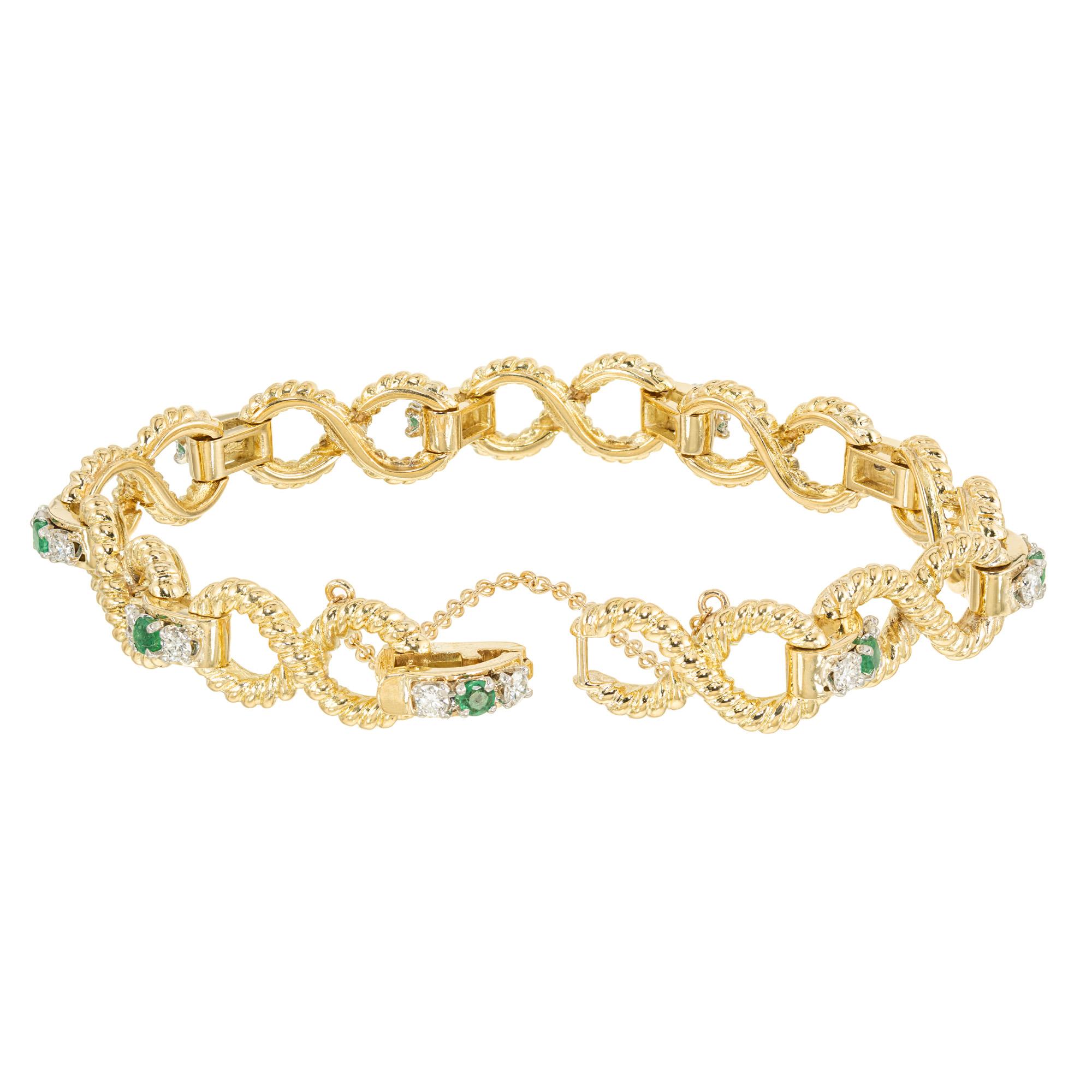 Emerald Cut 1.35 Carat Round Emerald Round Diamond Gold Infinity Link Bracelet For Sale