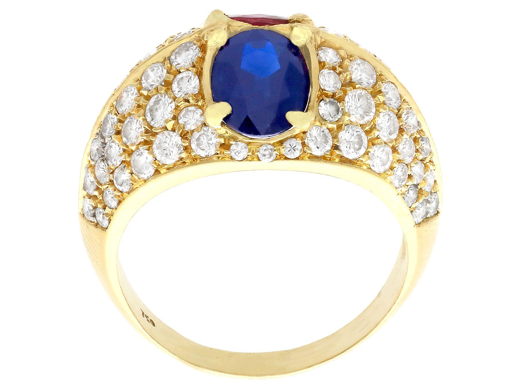 1.35 Carat Ruby and 1.28 Carat Sapphire 1.75 Carat Diamond and Yellow Gold Ring In Excellent Condition For Sale In Jesmond, Newcastle Upon Tyne