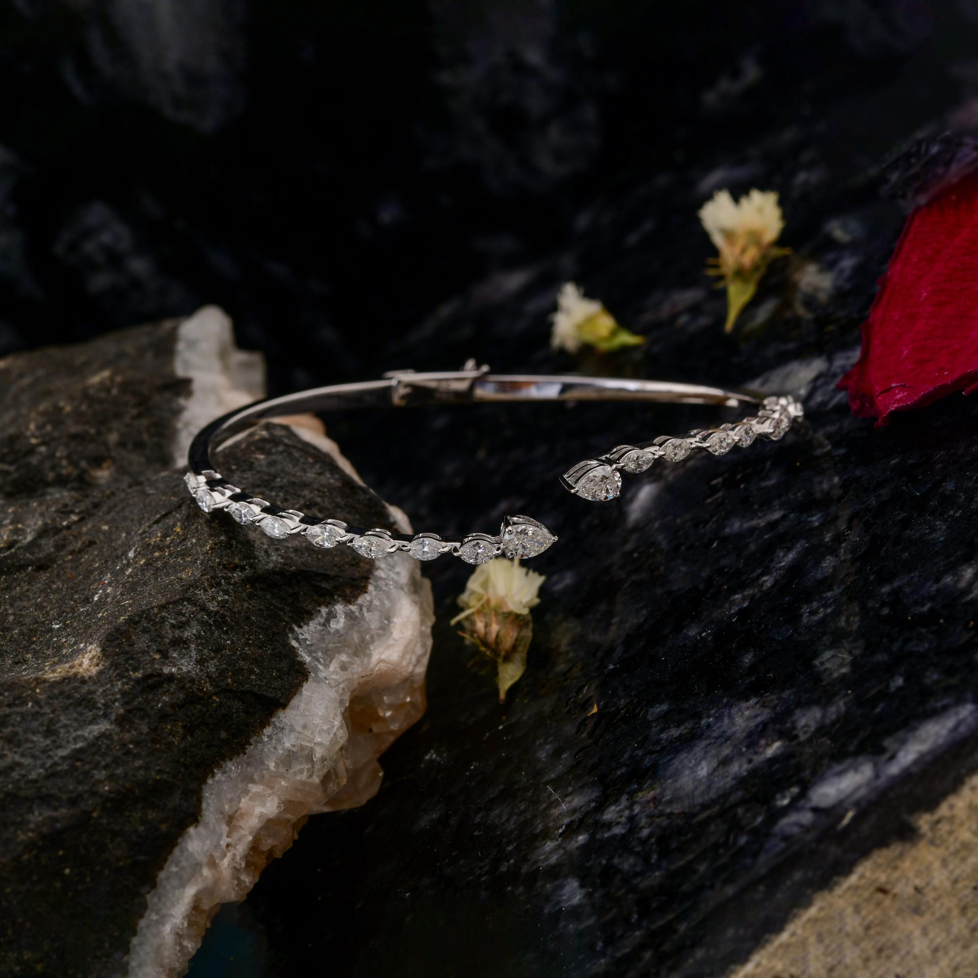 Donna 1,35 Carati SI Chiarezza HI Colore Diamante Bracciale Bangle Oro Bianco 14 Karati in vendita