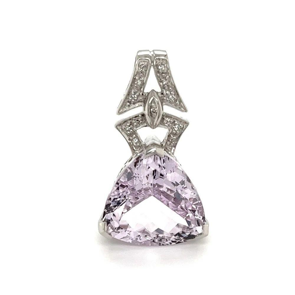 Trillion Cut 13.5 Carat Trillion Kunzite and Diamond Gold Pendant Necklace For Sale