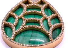 1.35 carat VS G diamonds on 18ct rose gold with Malachite pendant