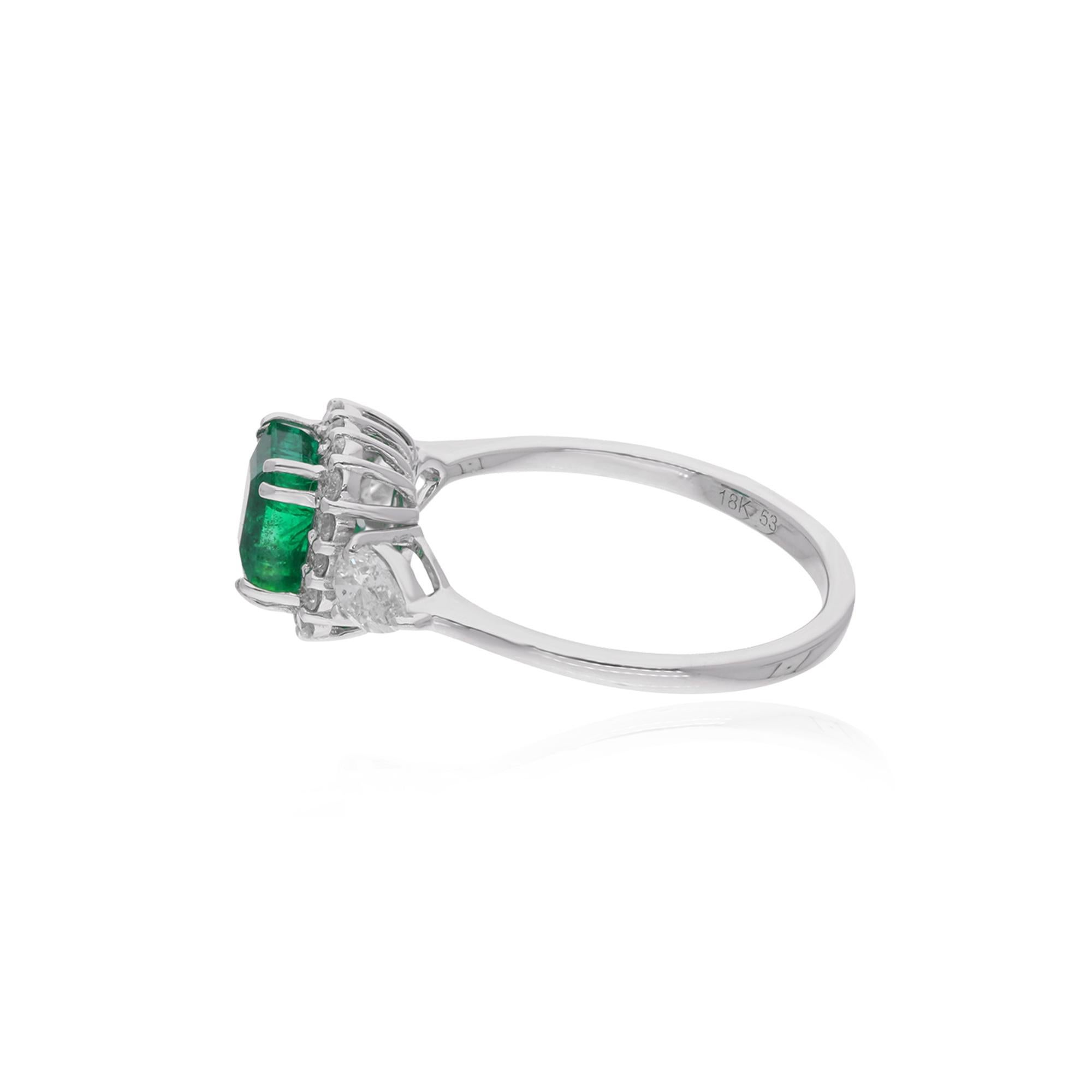 Modern 1.35 Carat Zambian Emerald Cocktail Ring 0.61 Ct Diamond 18 Karat White Gold For Sale