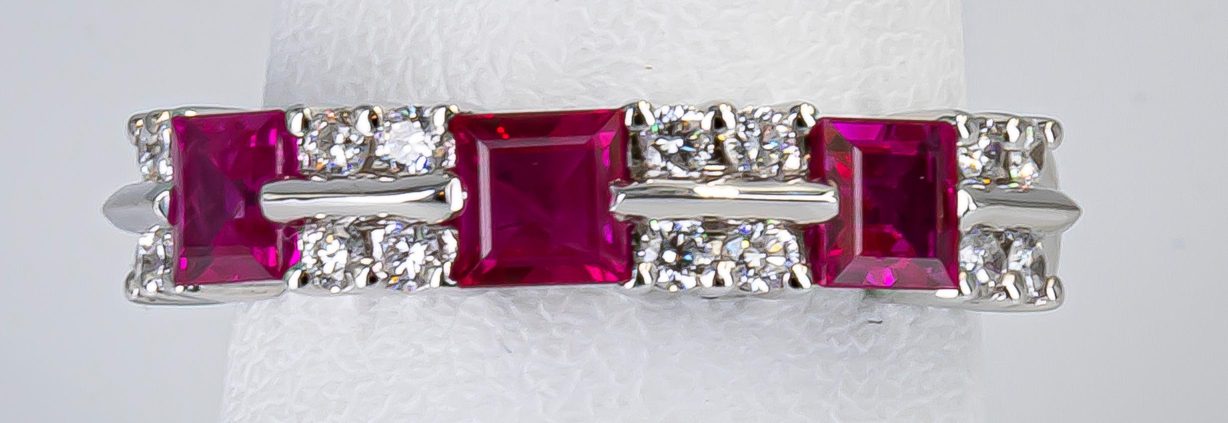 Princess Cut 1.35 Carat Ruby and Diamond Ring 18 Karat Gold