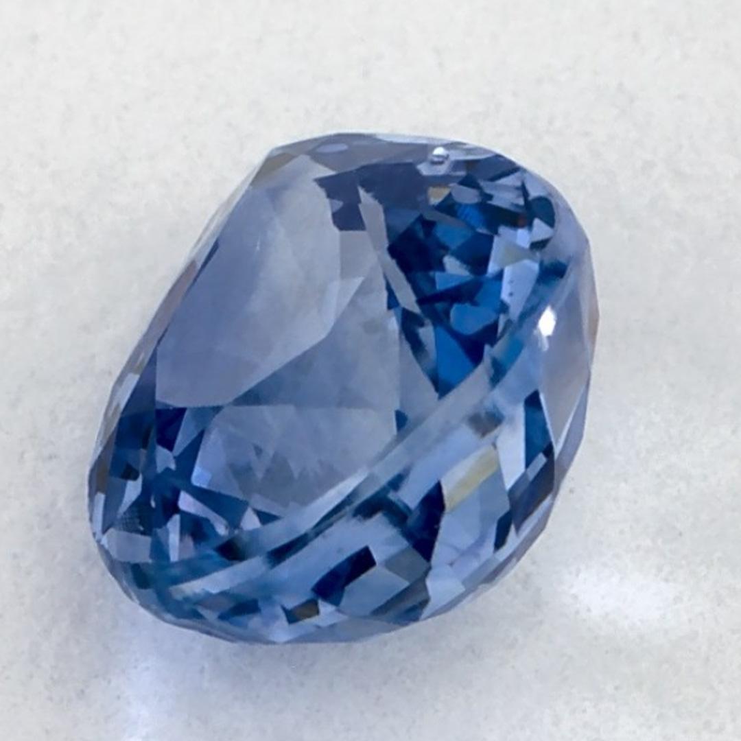 1.35 Karat Blauer Saphir Birne Loser Edelstein Damen im Angebot