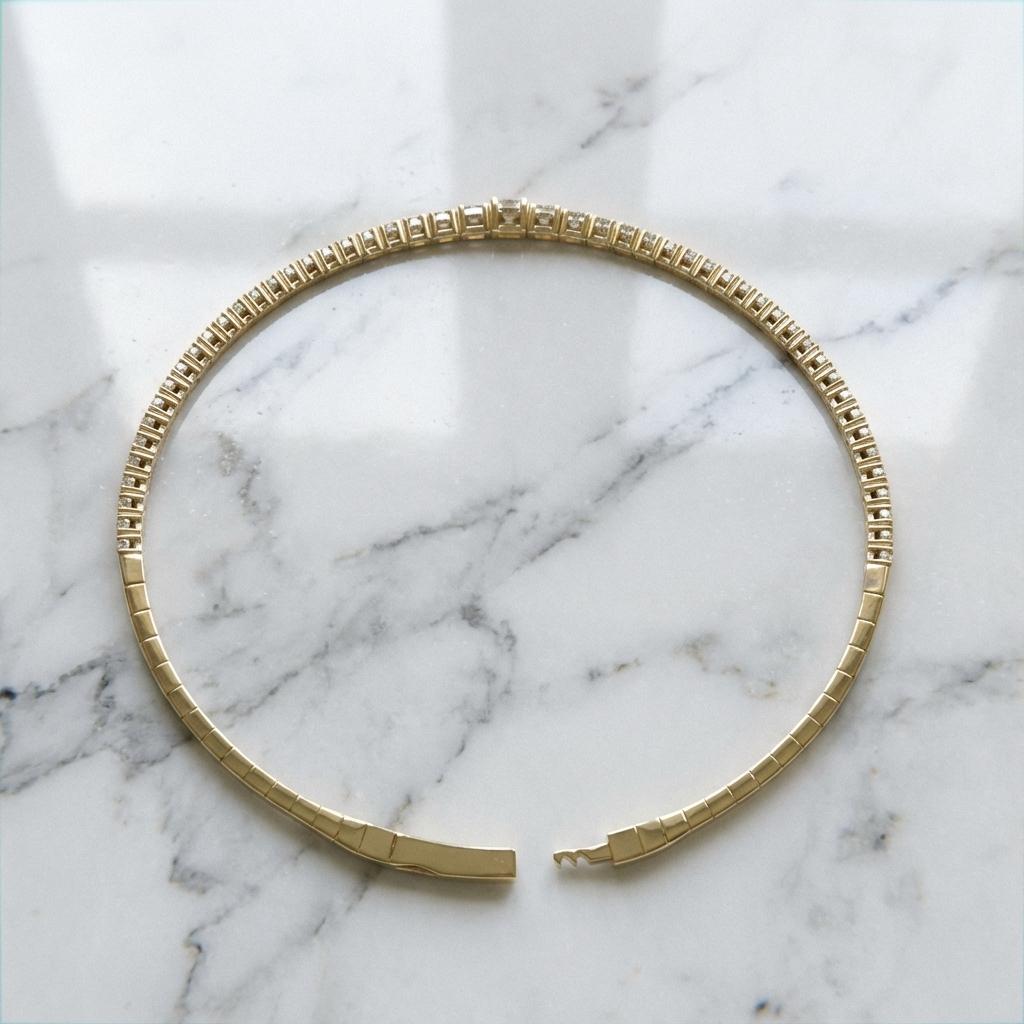 Contemporain Bracelet en or jaune 14k avec gradation de 1,35 ct de diamant Naturel en vente