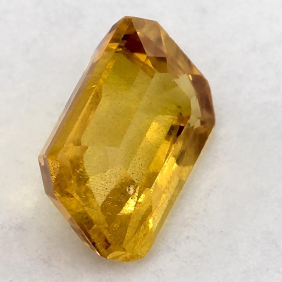 1.35 Ct Yellow Sapphire Octagon Loose Gemstone (pierre précieuse en vrac) Pour femmes en vente