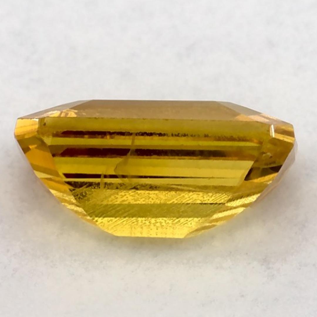1.35 Ct Yellow Sapphire Octagon Loose Gemstone (pierre précieuse en vrac) en vente 3