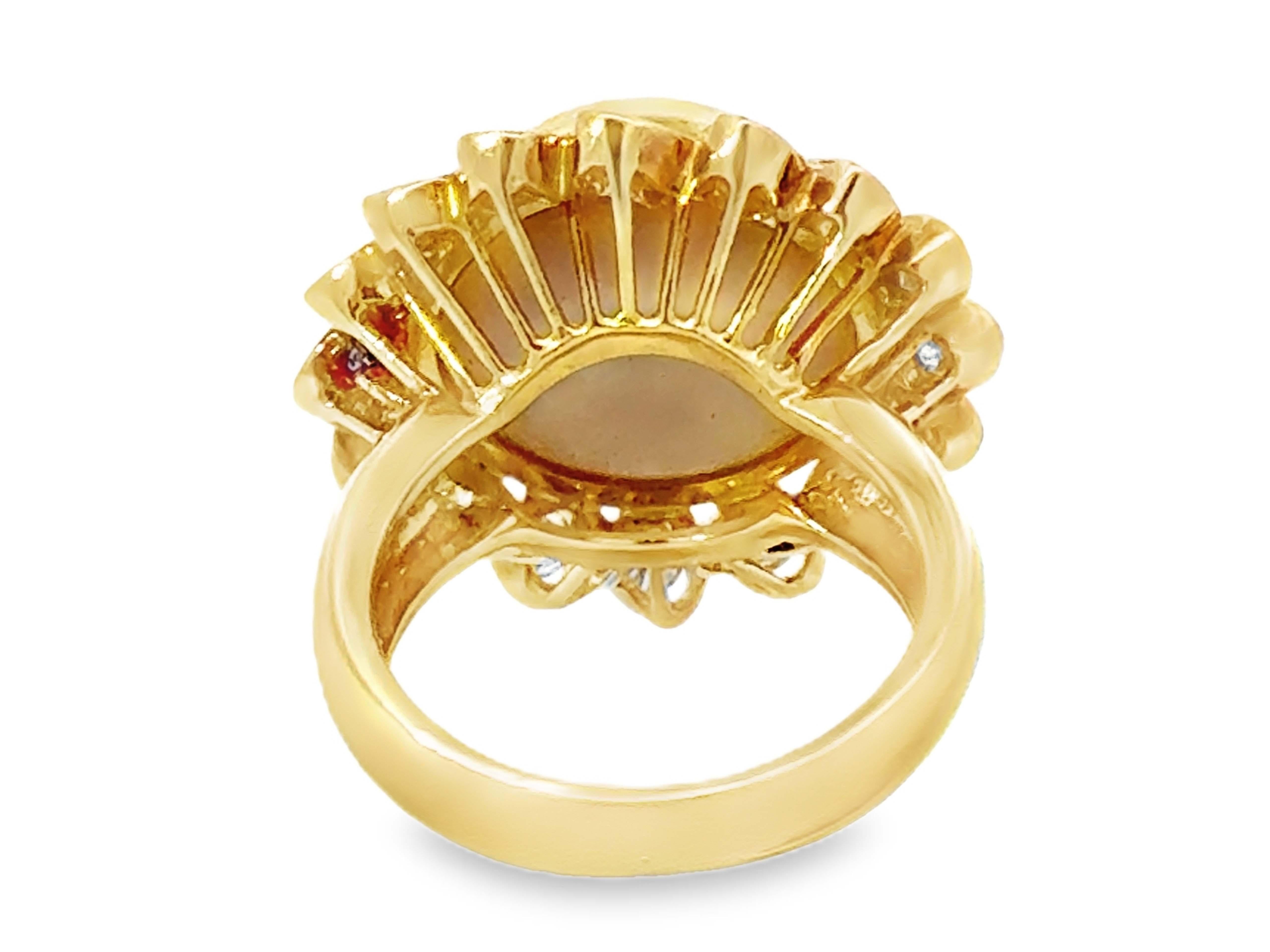 13,5 mm Mabe Perle und herzförmiger Halo Diamantring 18k Gelbgold im Angebot 2