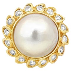 13.5 Mm Mabe Pearl and Heart Shaped Halo Diamond Ring 18k Yellow Gold