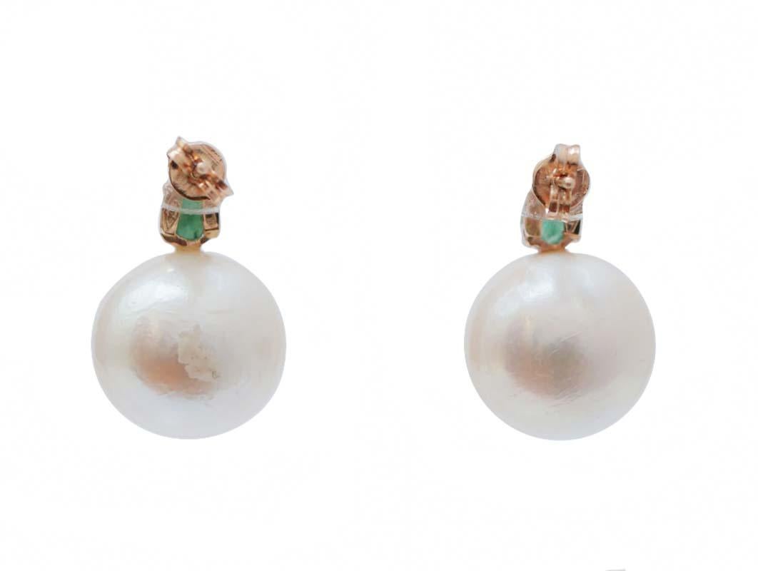 Retro 13.5 Mm White Pearls, Emeralds, Diamonds, 14 Karat Rose Gold Earrings. For Sale