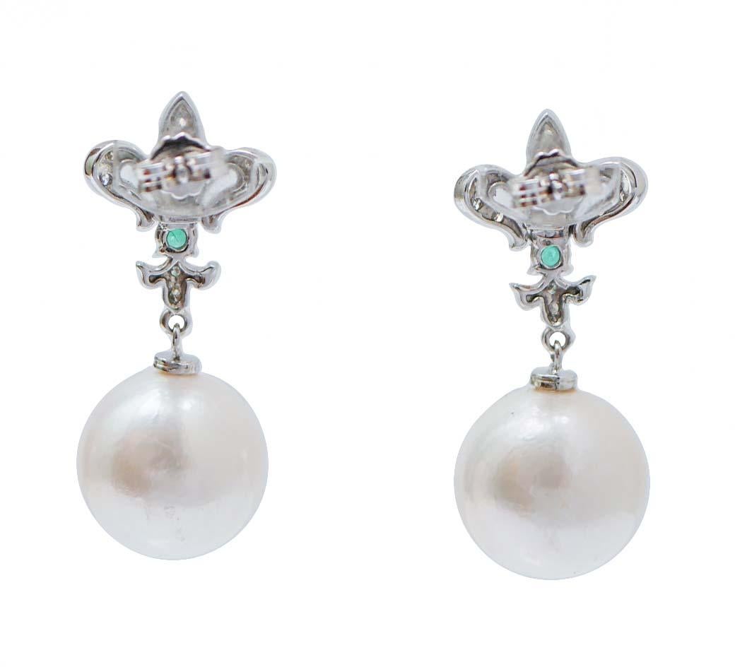 Retro 13.5 Mm White Pearls, Emeralds, Diamonds, White Gold Earrings. For Sale