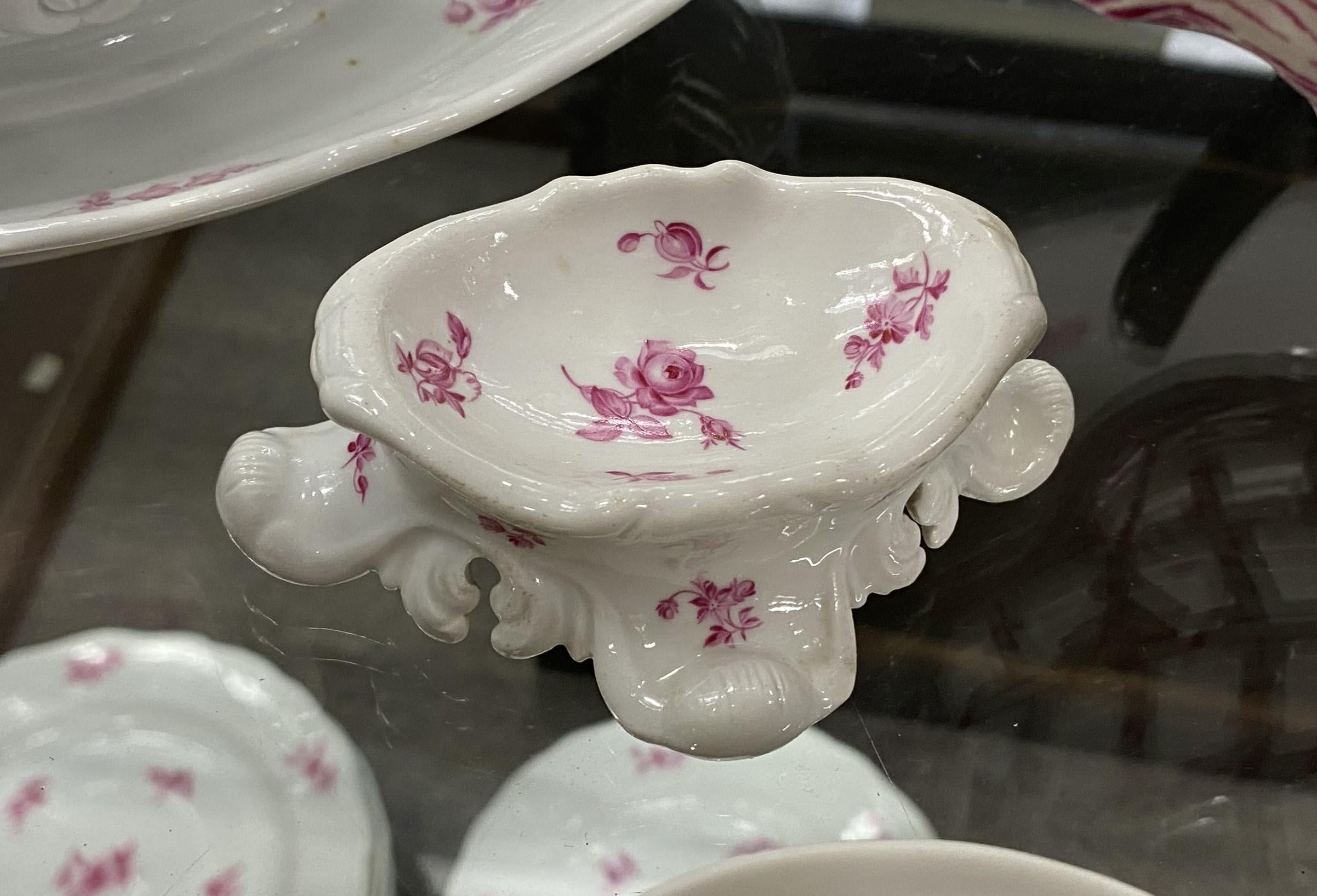 Vajilla de 135 piezas de Meissen Porcelain en venta 7
