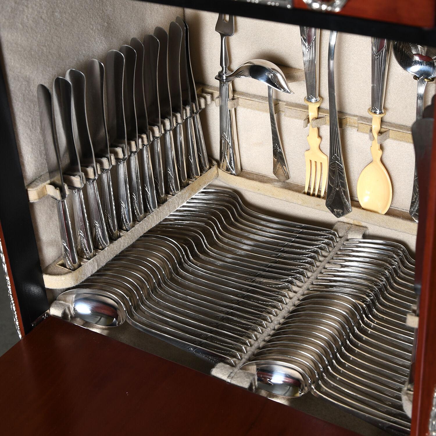 Set Estate 135 pezzi in silverplate di WMF Flatware in vendita 3