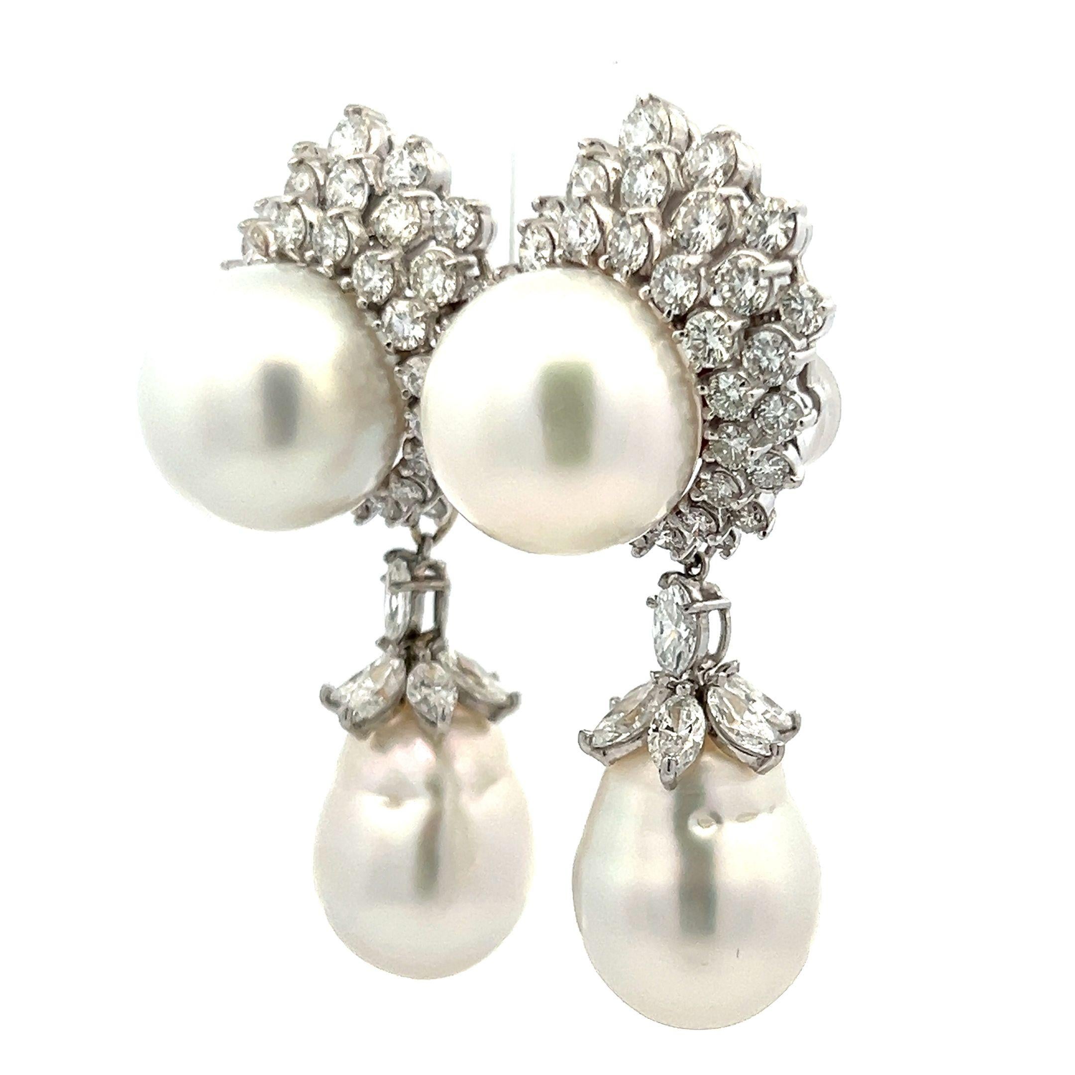 Orecchini pendenti con perle 18K WG/Plat da 13,50 carati con diamanti rotondi e marquise da 17 mm In condizioni buone in vendita a New York, NY