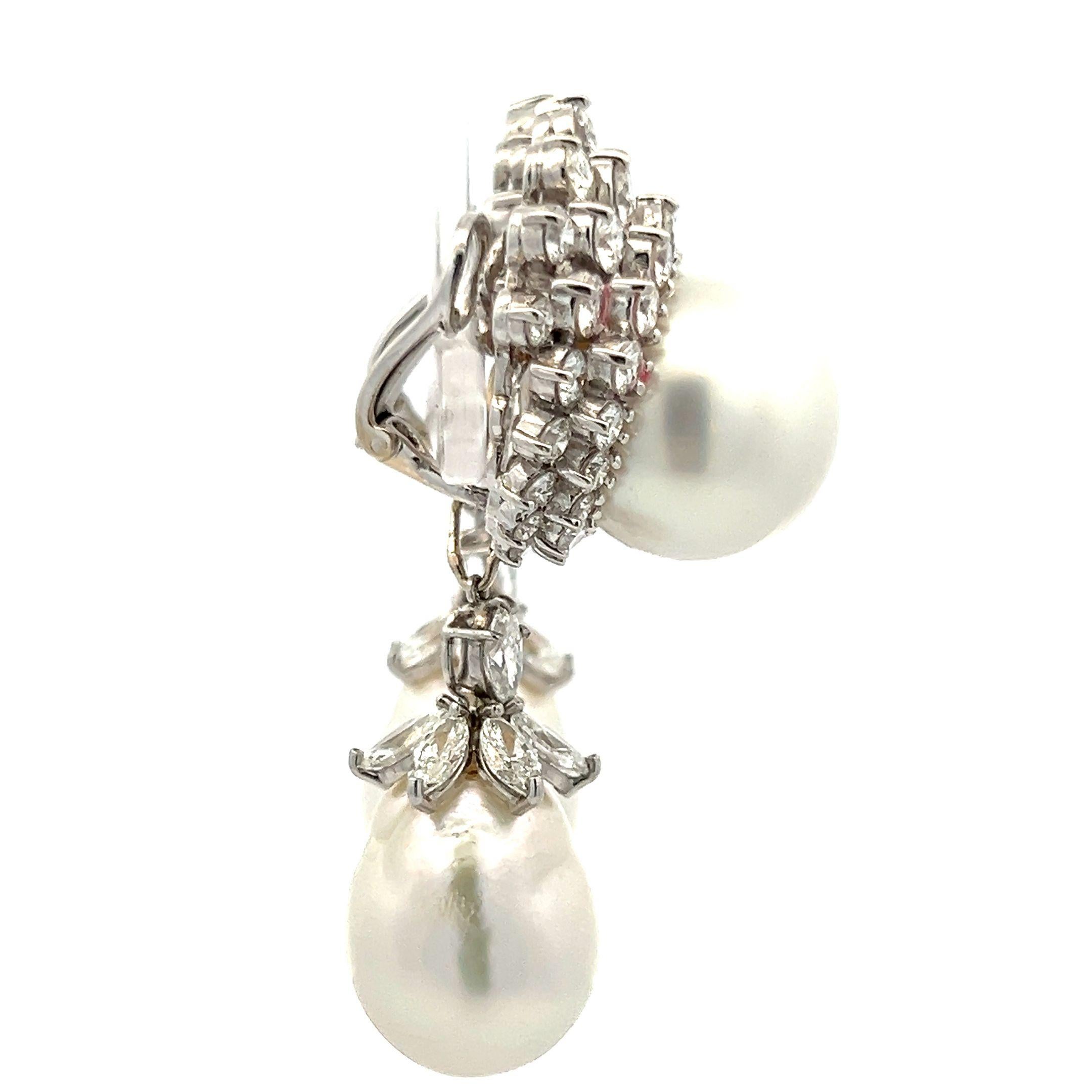 Orecchini pendenti con perle 18K WG/Plat da 13,50 carati con diamanti rotondi e marquise da 17 mm in vendita 2