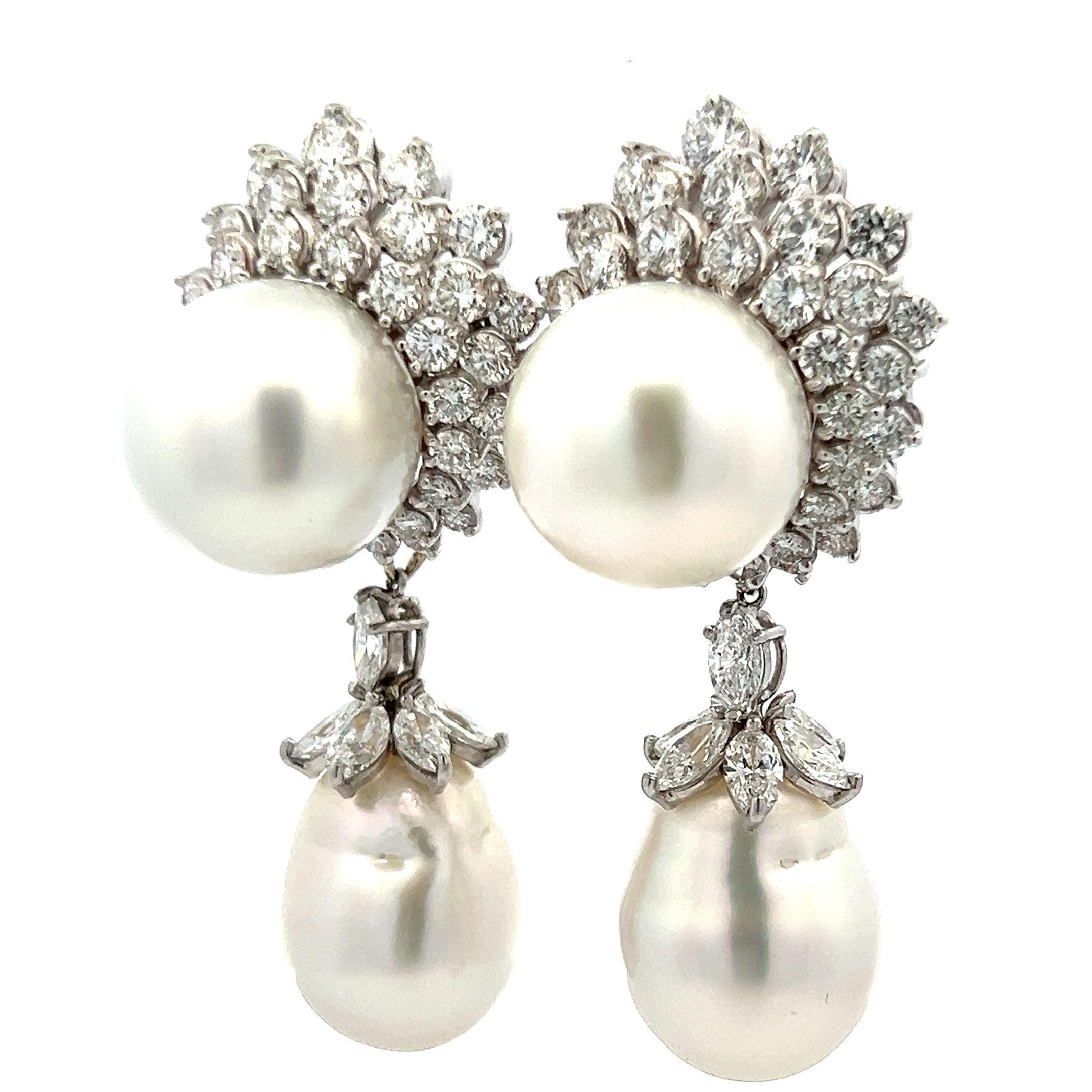 13,50 carati di diamanti rotondi e marquise 2,00 carati di perle 18 carati WG/piatto Orecchino pendente