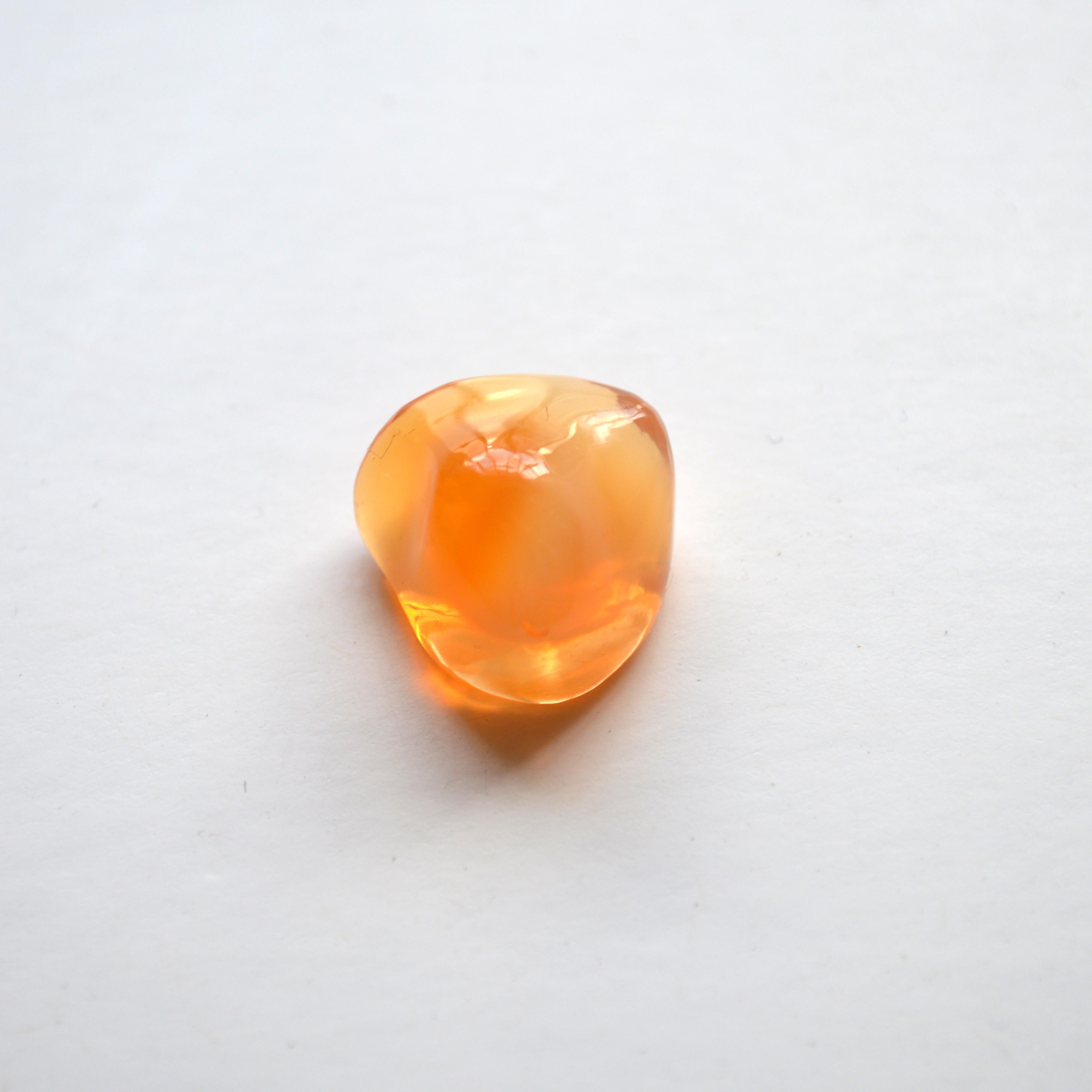 Tumbled 13.50 carat Yellow Opal  For Sale