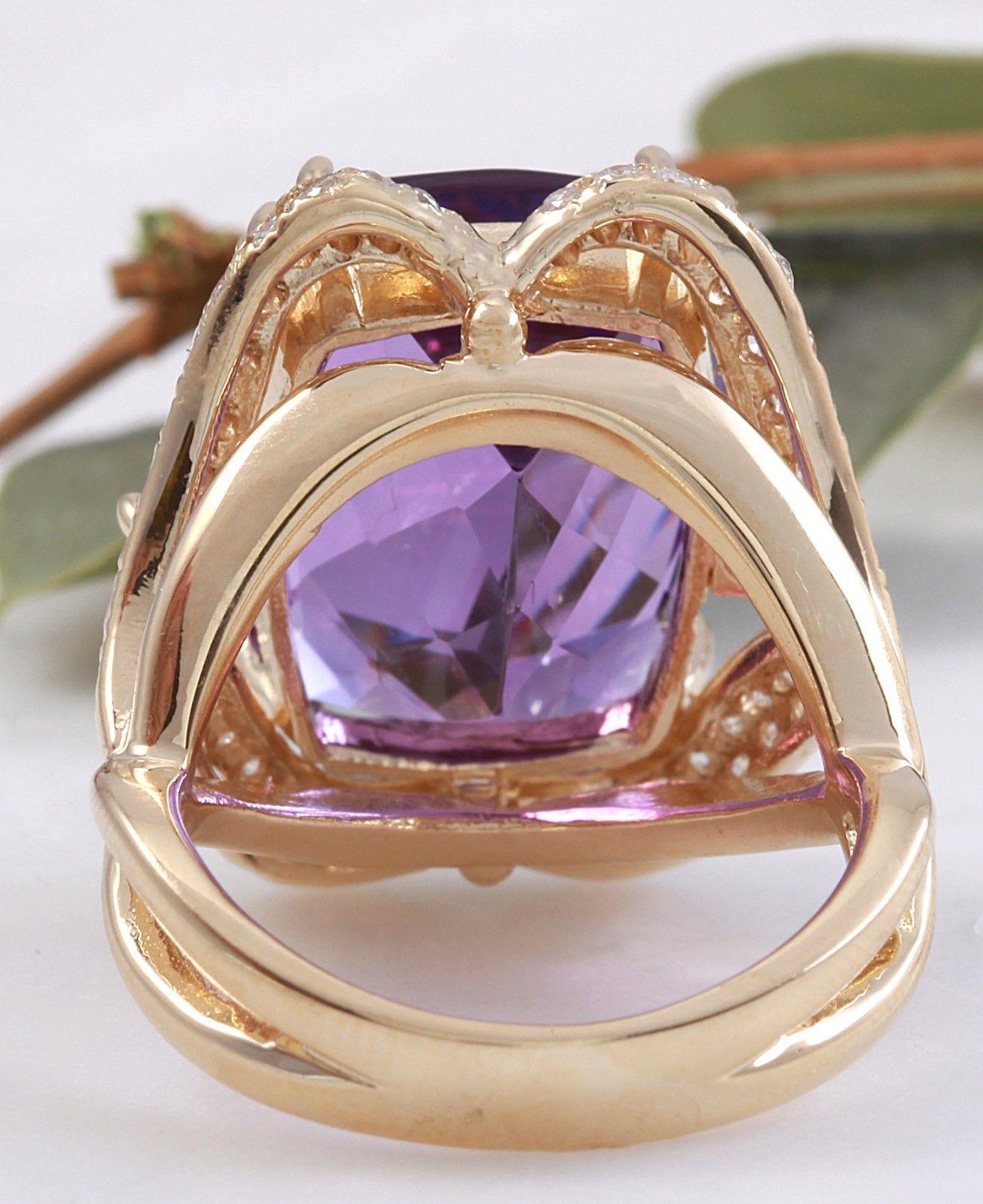 13.50 Carat Natural Amethyst and Diamond 14 Karat Solid Yellow Gold Ring For Sale 1