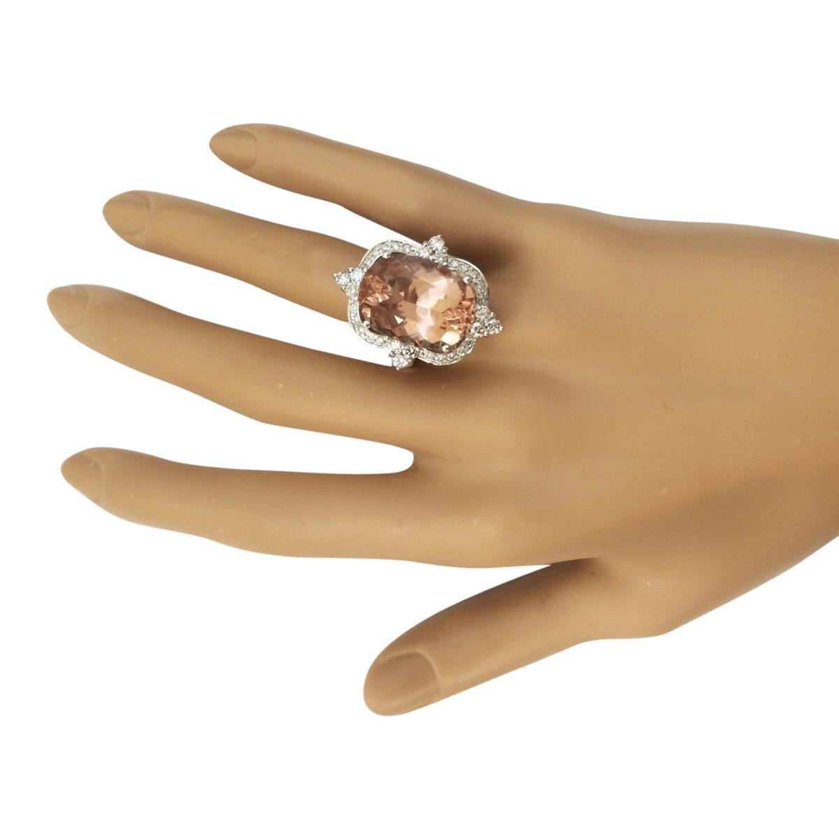 Morganite Diamond Ring In 14 Karat White Gold In New Condition For Sale In Manhattan Beach, CA