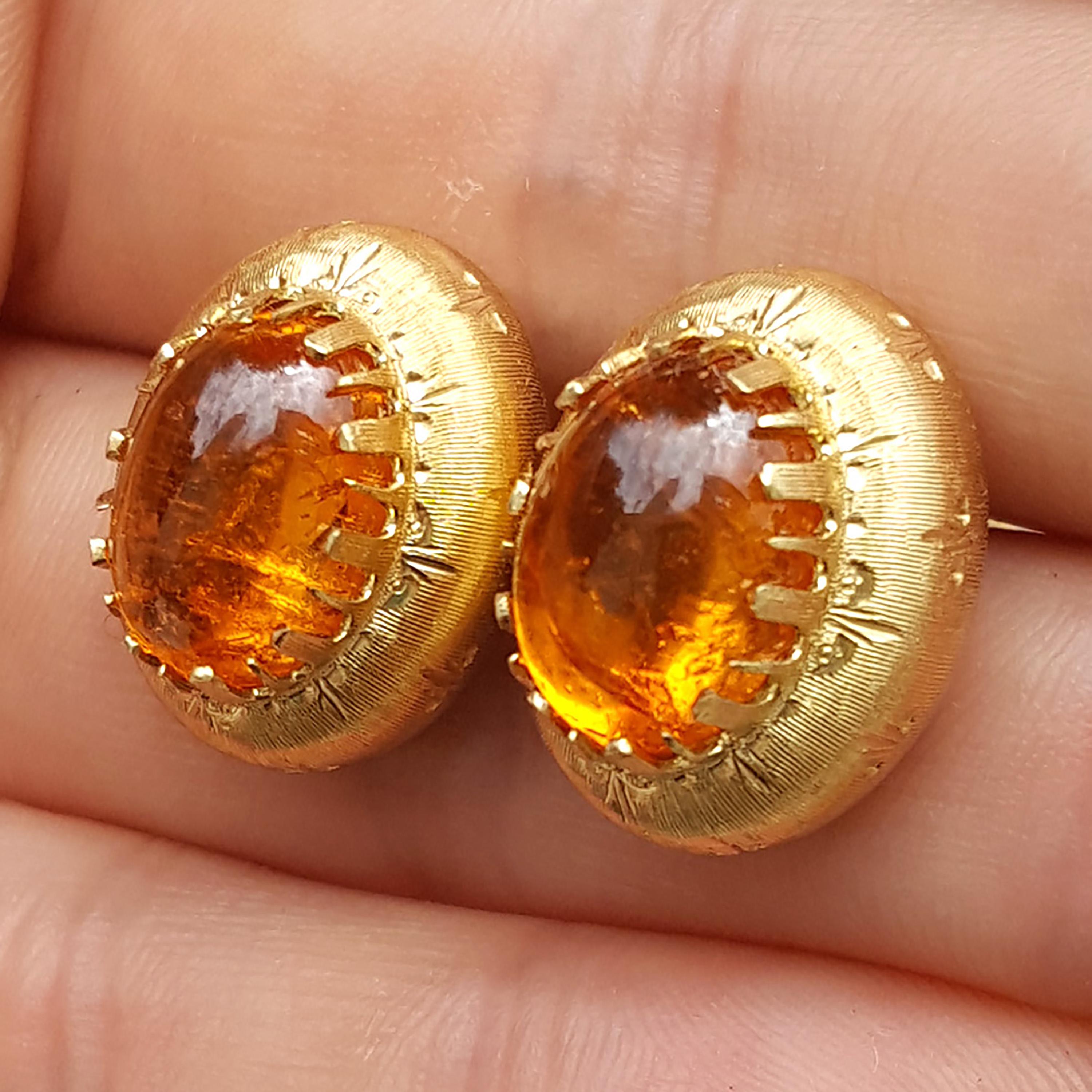 Oval Cut 13.55ct Mandarin Garnet and 18kt Florentine Engraved Earrings, Made in Italy