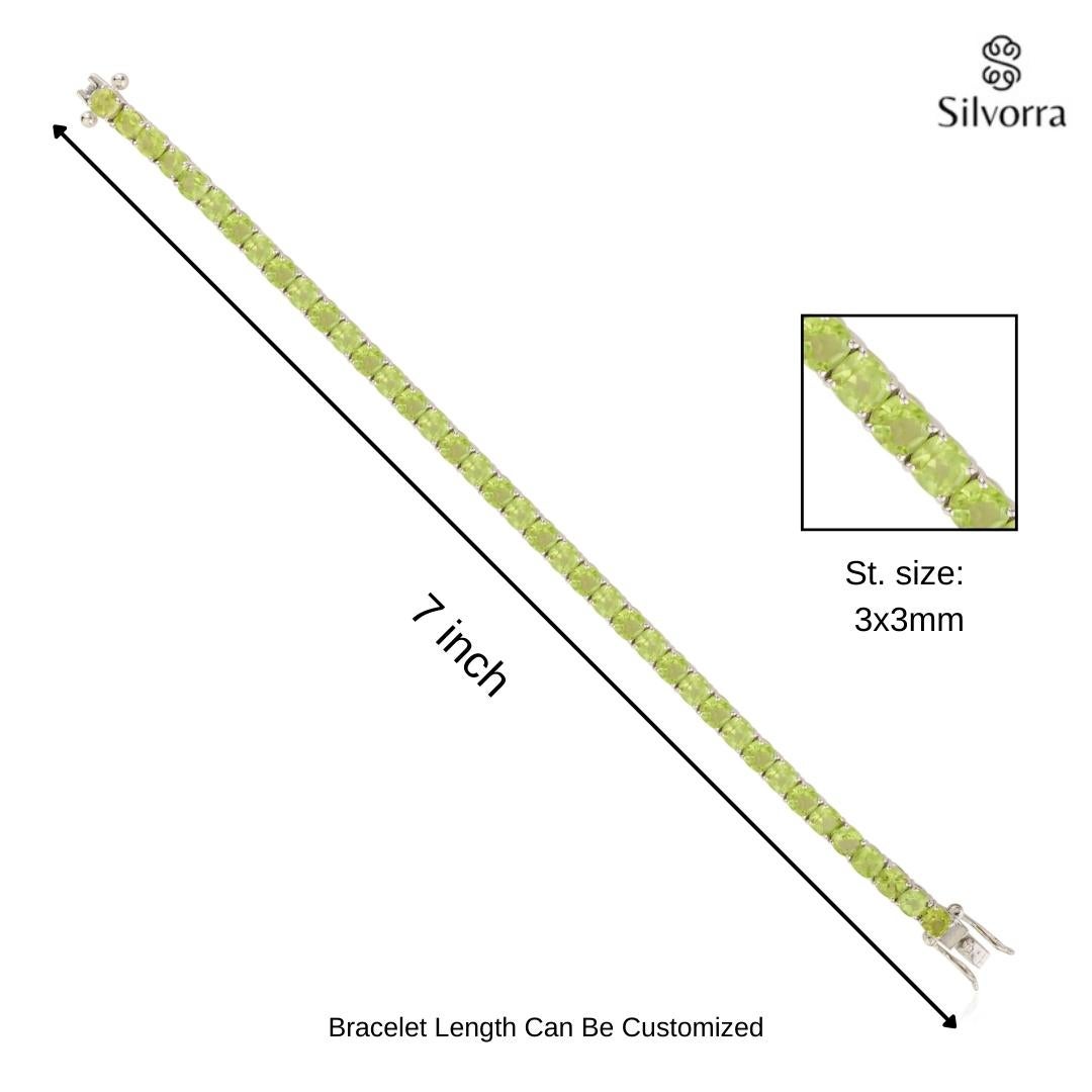 13,56 CTW Bracciale tennis con peridoto di lusso in argento Regalo di gioielli in vendita 3