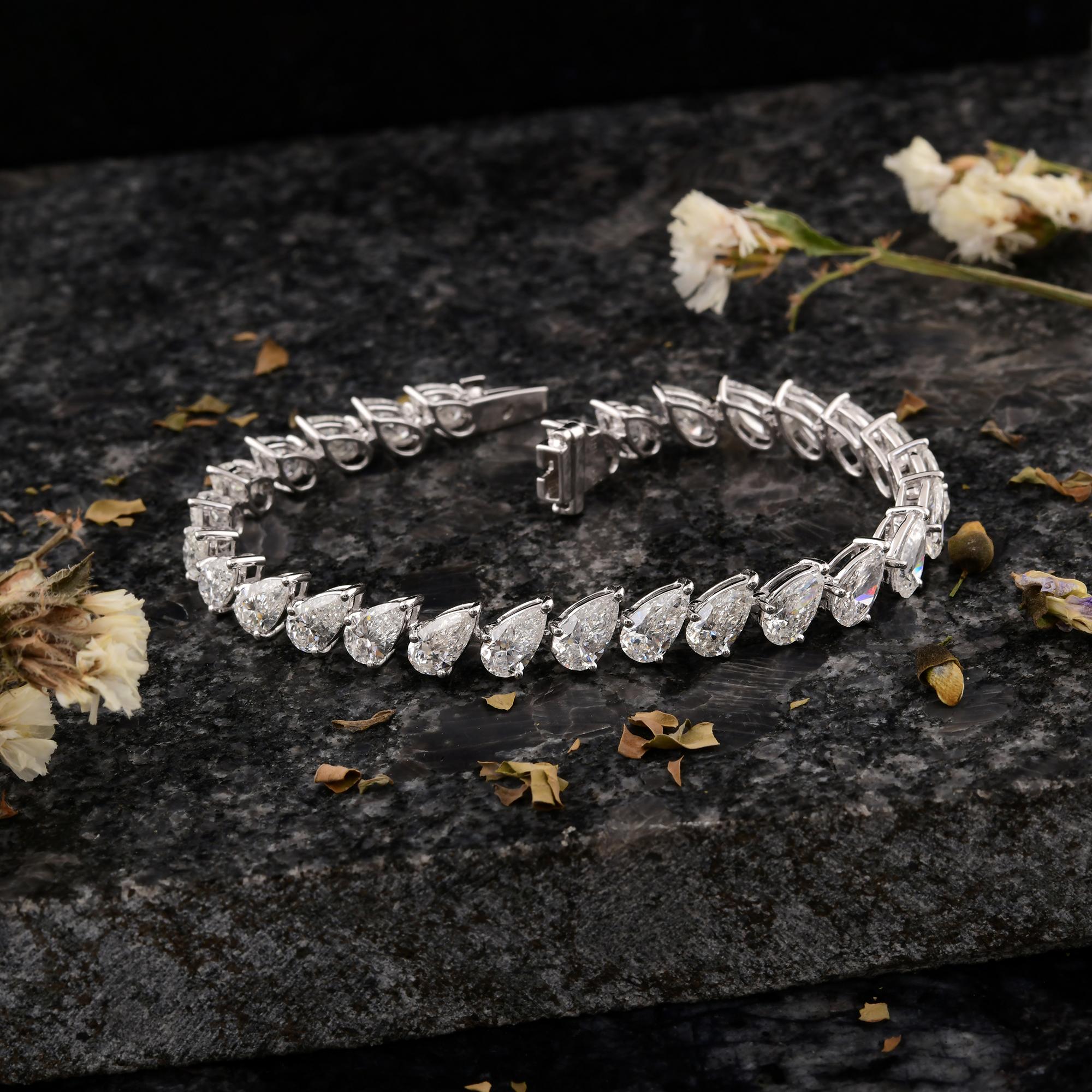 Taille poire 13.59 Carat SI/H Pear Brilliant Cut Diamond Tennis Bracelet en or blanc 18 Karat en vente
