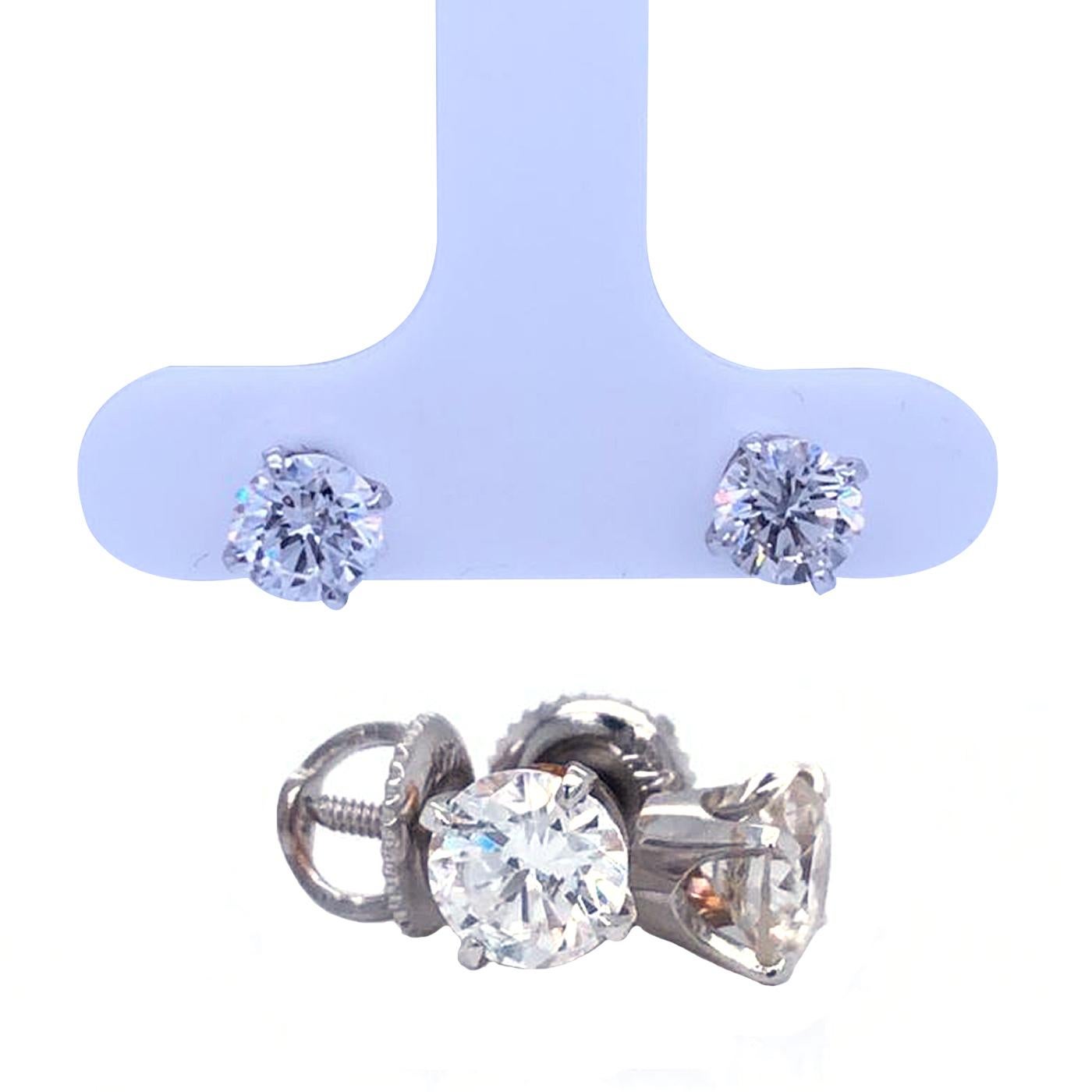 4 prong diamond stud earrings