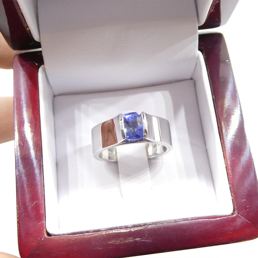 1.35ct Blue Sapphire Statement or Engagement Ring set in 18k White Gold, GIA Cer For Sale 6