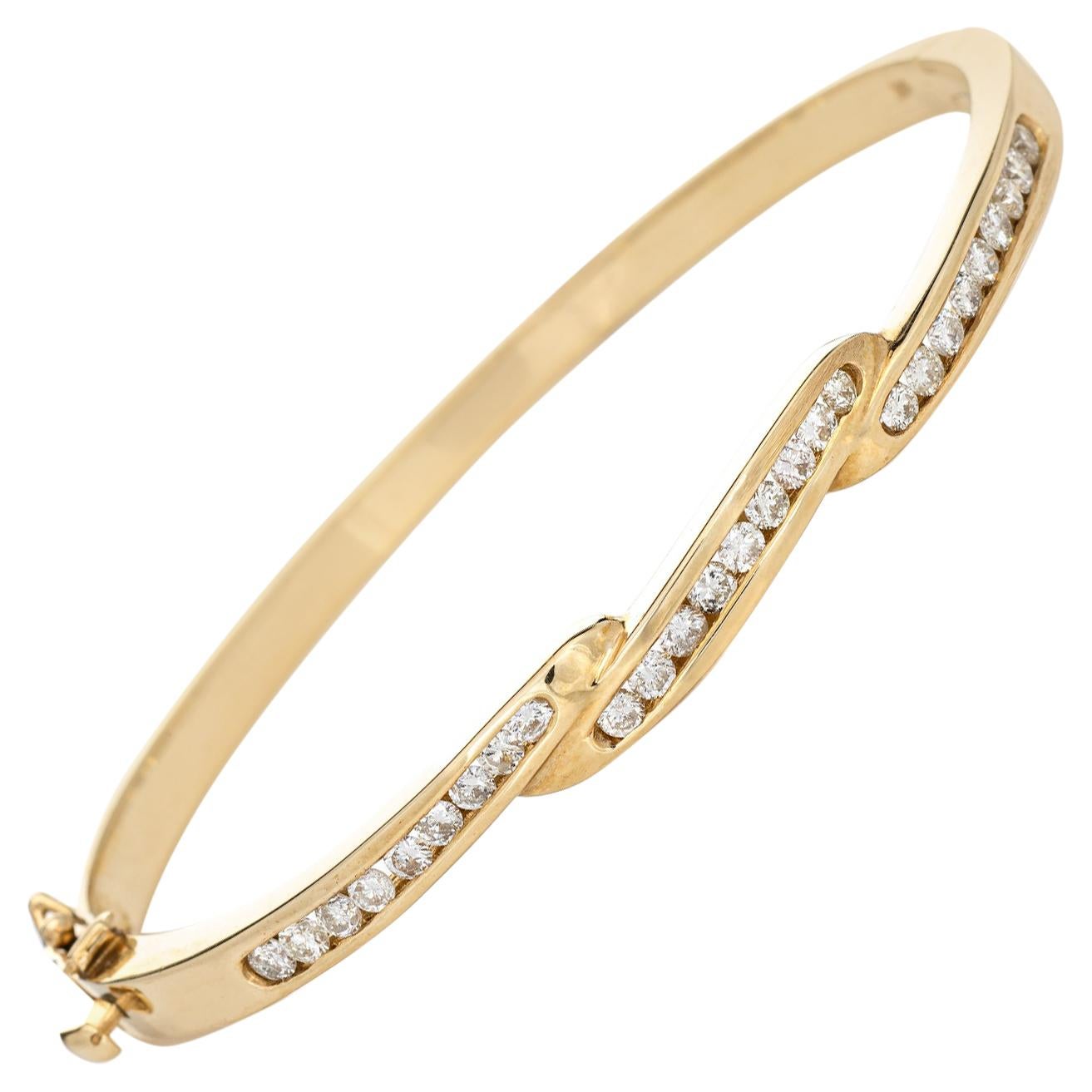 Vintage Dark Green Bakelite Bangle Bracelet at 1stDibs