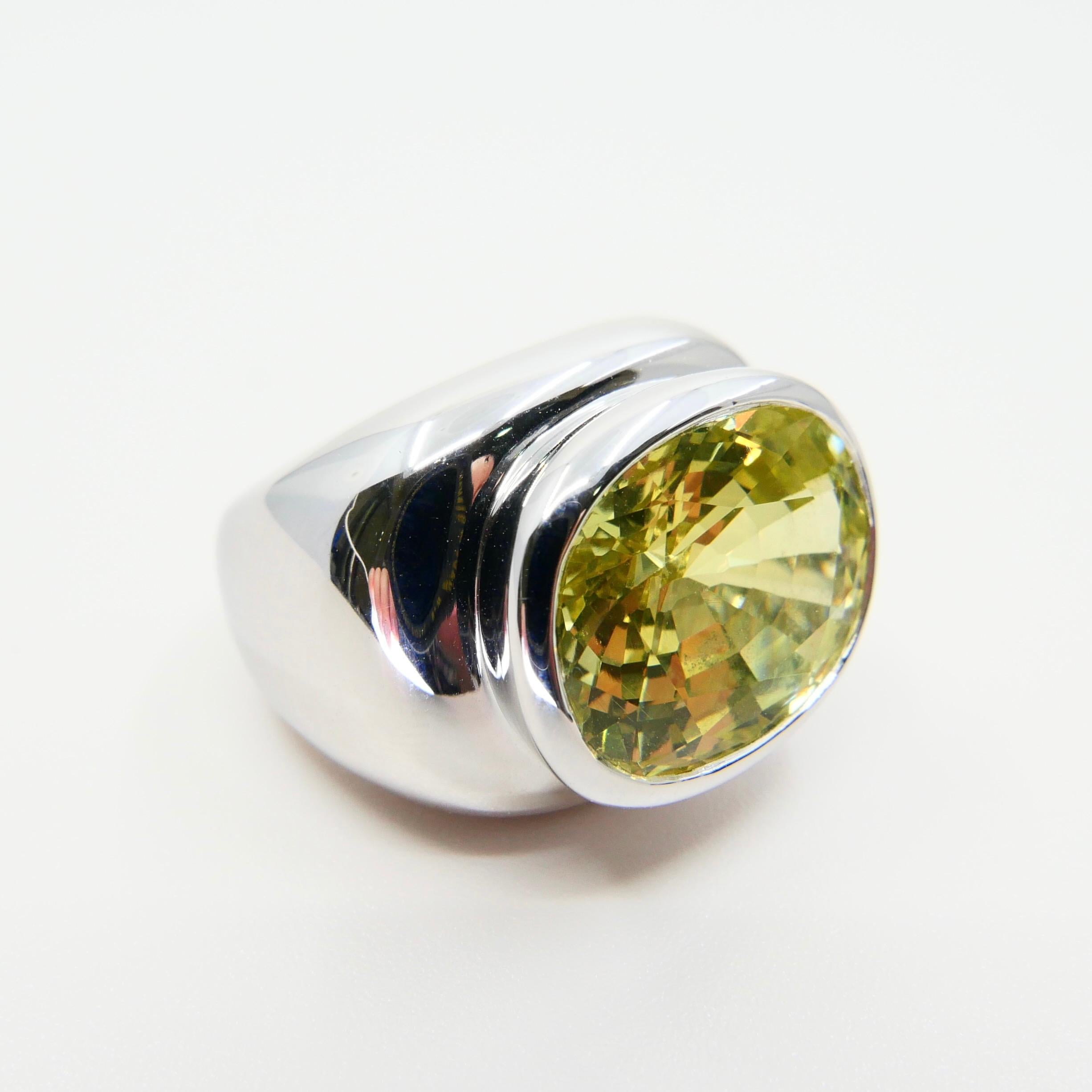 13,5 Karat grüner Kunzit Statement-Cocktailring, rosafarbener Herrenring, N.O.S (Ovalschliff)