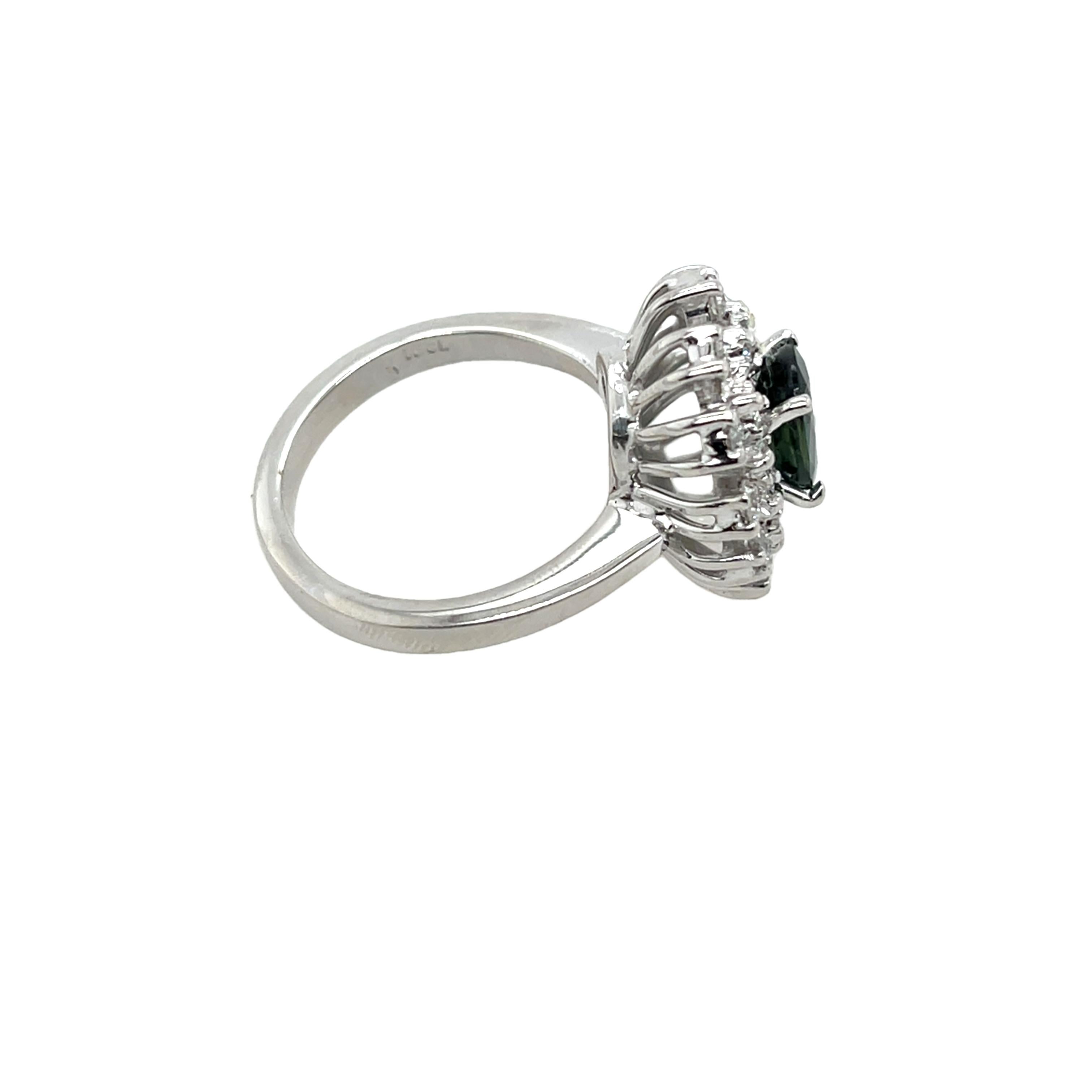 Women's or Men's 1.35ct Green Sapphire & Diamond Cluster Ring, Set in 18ct White Gold For Sale
