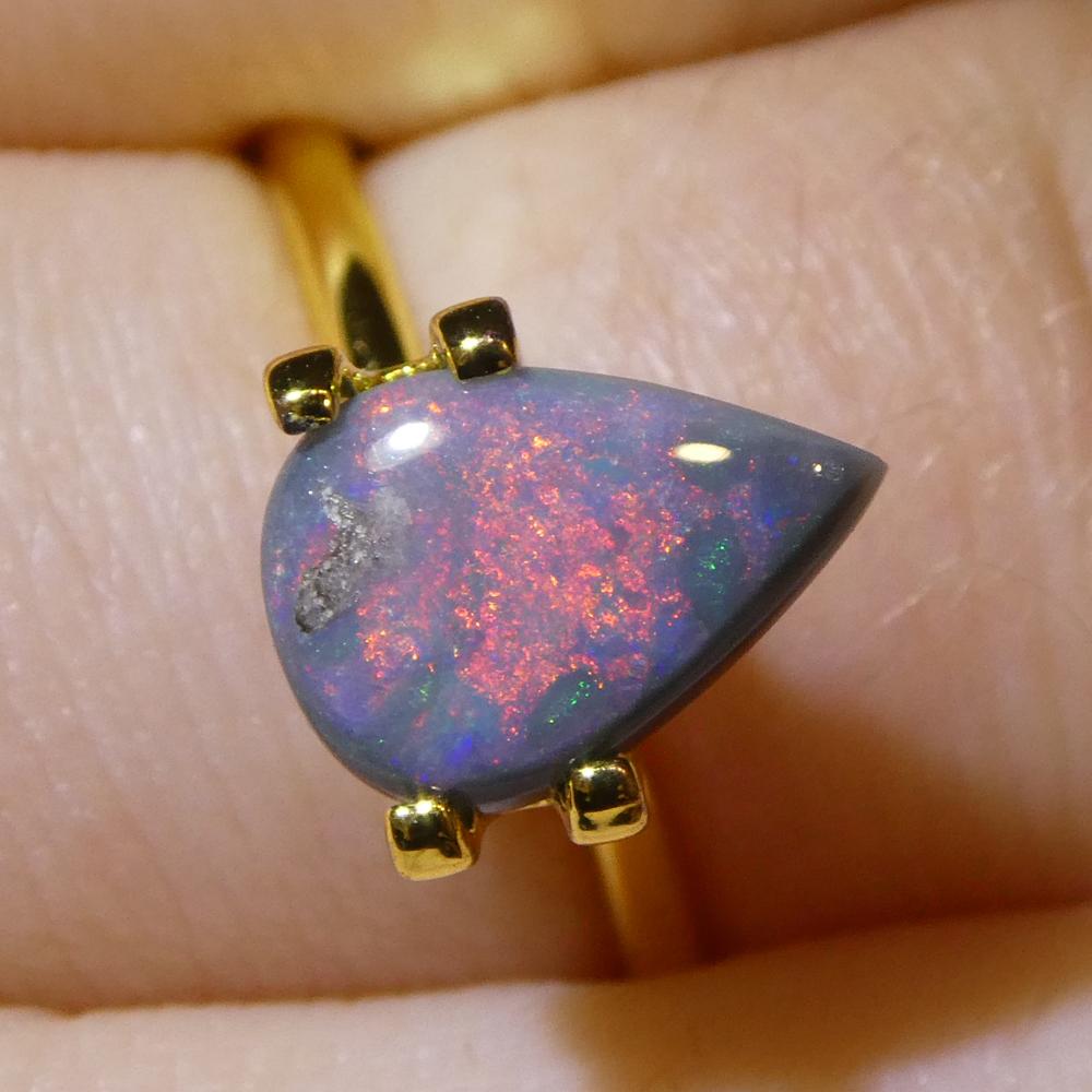 Taglio ovale Opale grigio cabochon ovale da 1,35ct dall'Australia in vendita